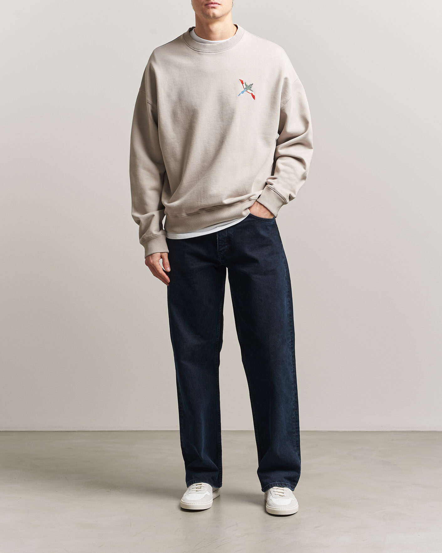 Uomini | Maglieria | Axel Arigato | Micro Bee Bird Sweatshirt Stone
