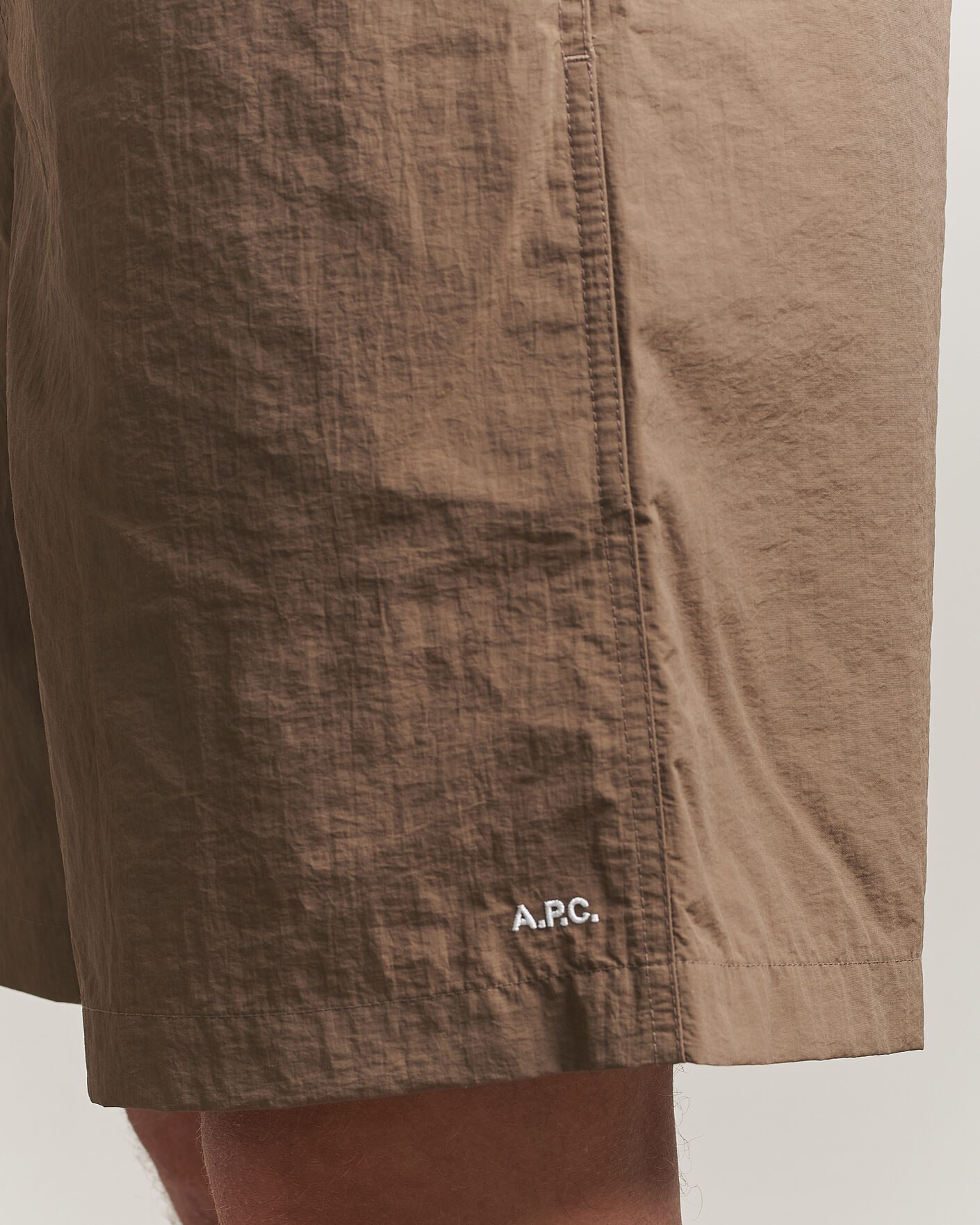 Uomini | Pantaloncini | A.P.C. | Rio Drawstring Shorts Dark Beige
