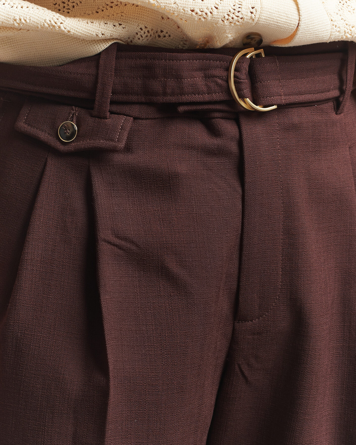 Uomini | Pantaloni | Drôle de Monsieur | Viscose Pleated Trousers Brown