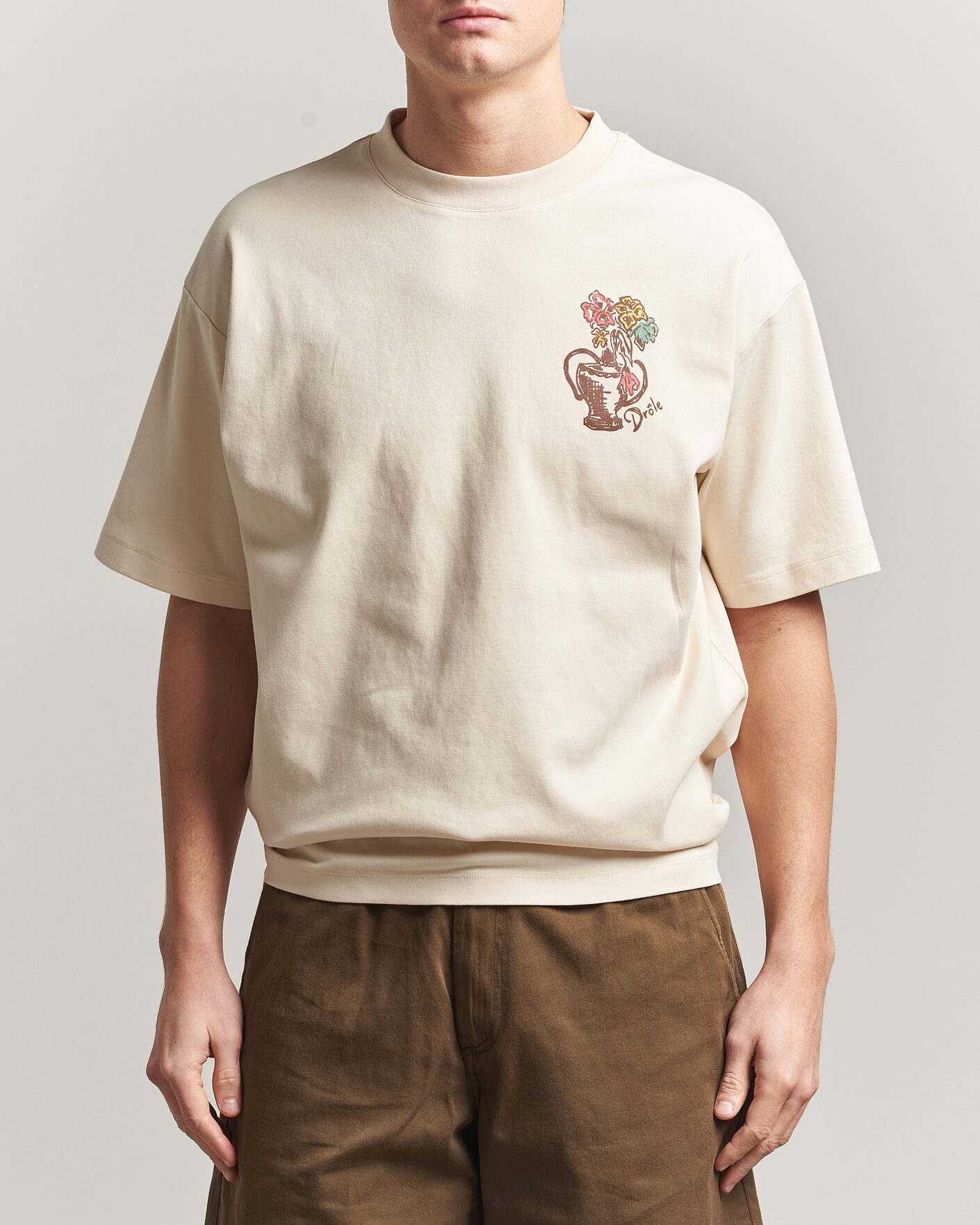 Uomini | T-shirt | Drôle de Monsieur | Vase Havana T-Shirt Sand