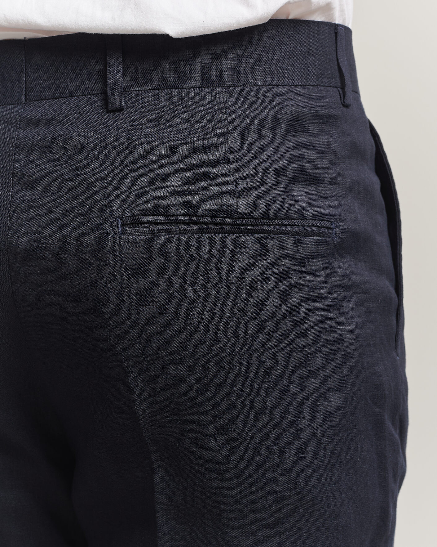 Uomini | Pantaloni | Tiger of Sweden | Tenuta Linen Suit Trousers Midnight Blue
