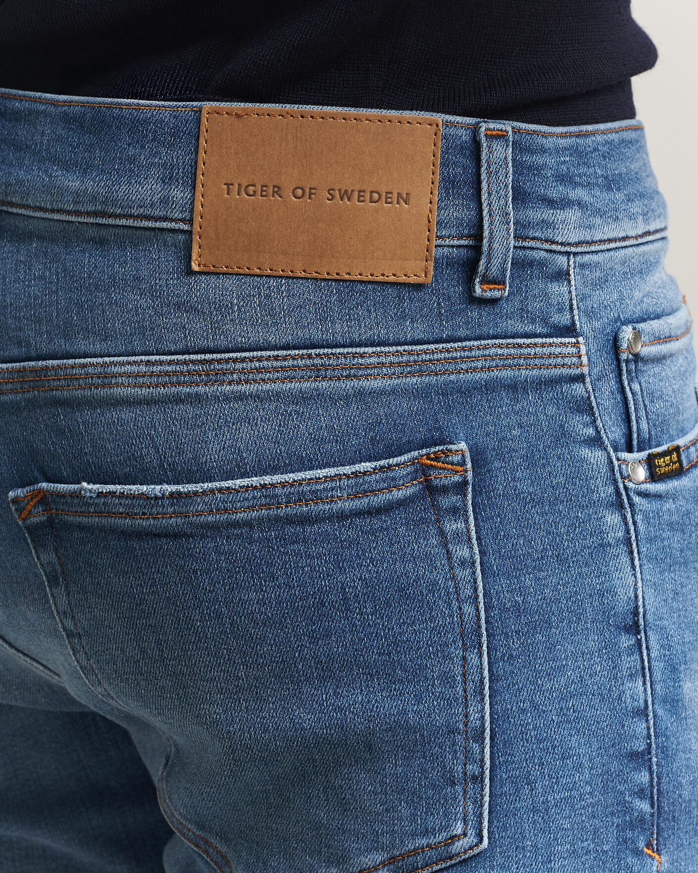 Uomini | Pantaloni | Tiger of Sweden | Evolve Jeans Medium Blue
