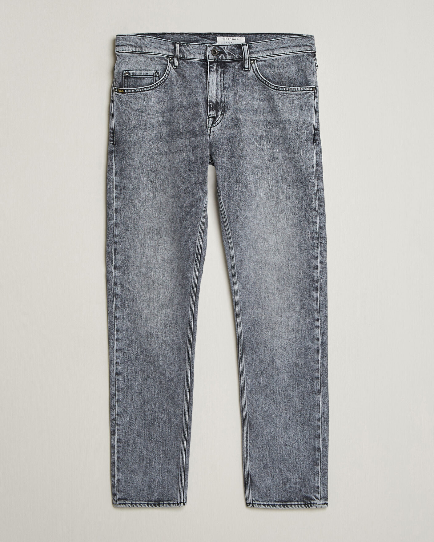 Uomini | Pantaloni | Tiger of Sweden | Pistolero Jeans Washed Grey