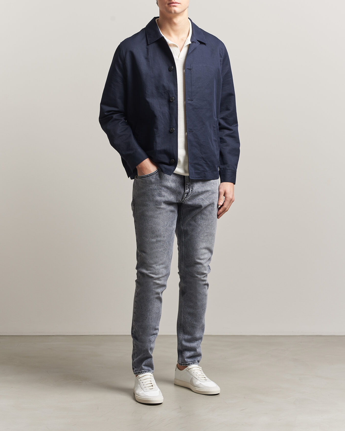 Uomini | Pantaloni | Tiger of Sweden | Pistolero Jeans Washed Grey