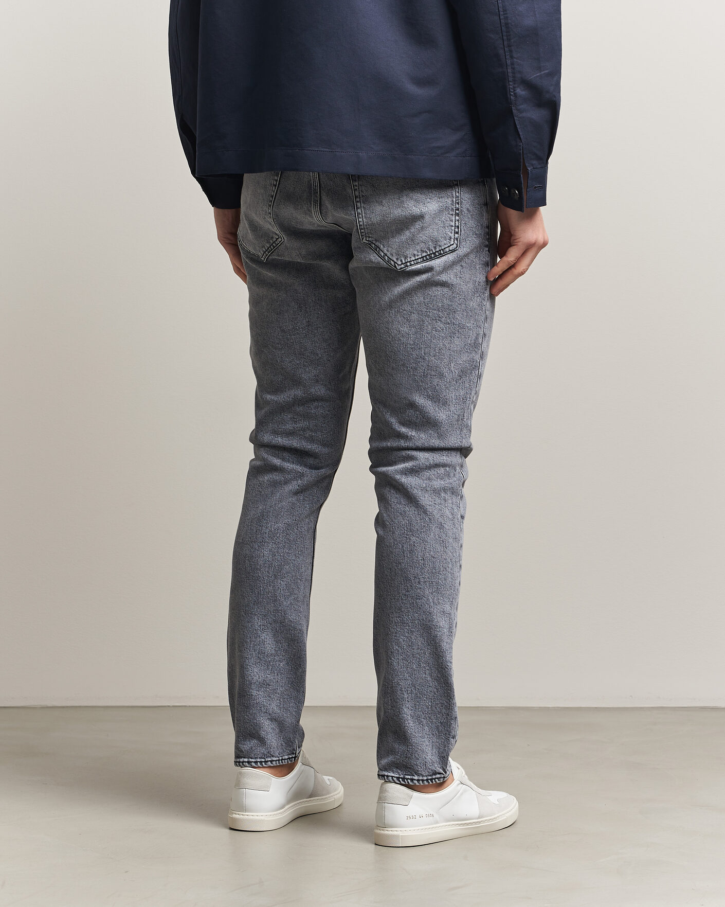 Uomini | Pantaloni | Tiger of Sweden | Pistolero Jeans Washed Grey