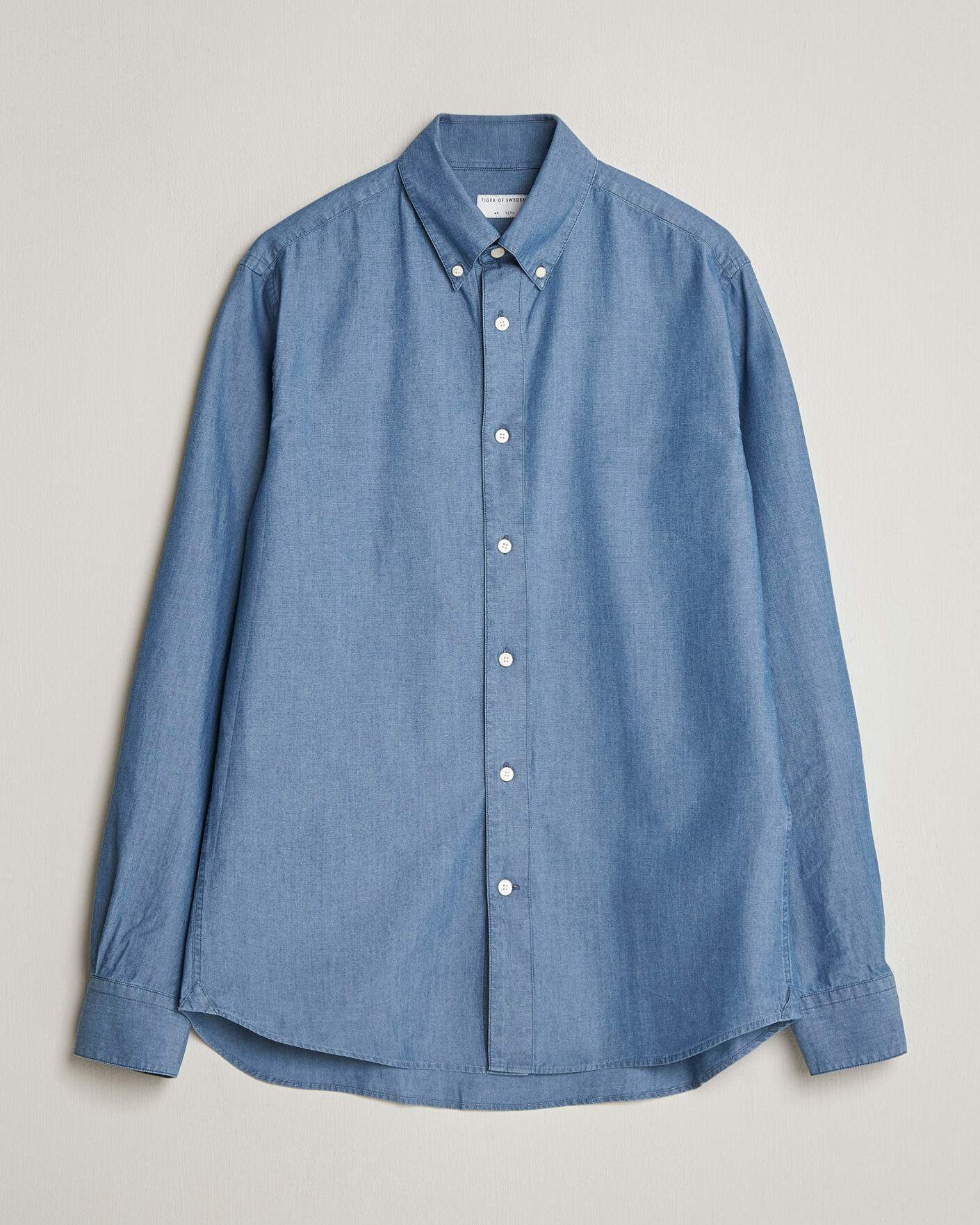 Uomini | Camicie | Tiger of Sweden | Bjorn Denim Shirt Bering Sea