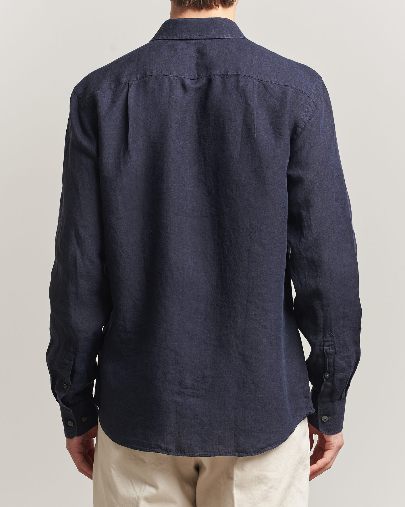 Uomini | Camicie | Tiger of Sweden | Spenser Linen Shirt Midnight Blue