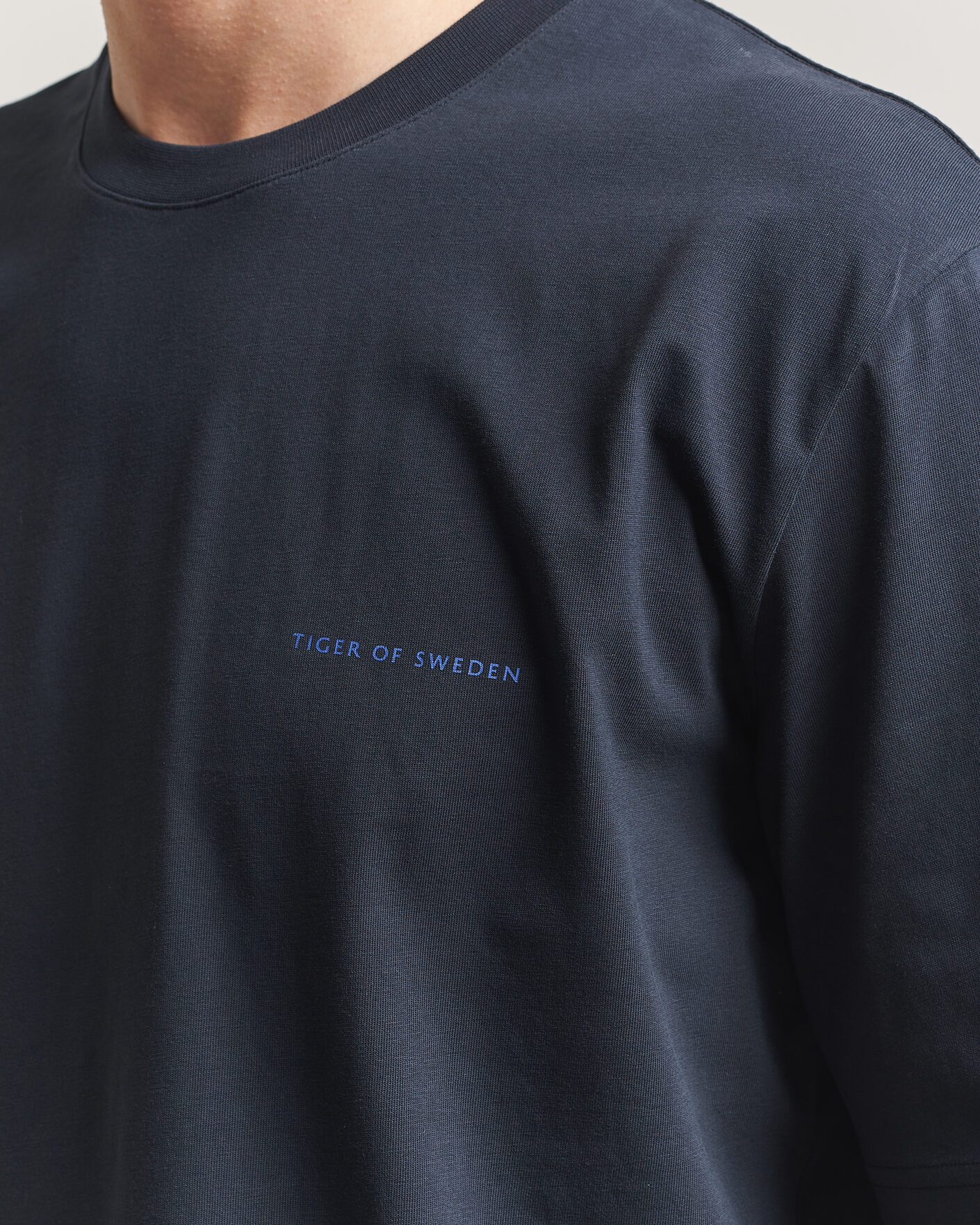 Uomini | T-shirt | Tiger of Sweden | Pro Logo Crew Neck T-Shirt Light Ink