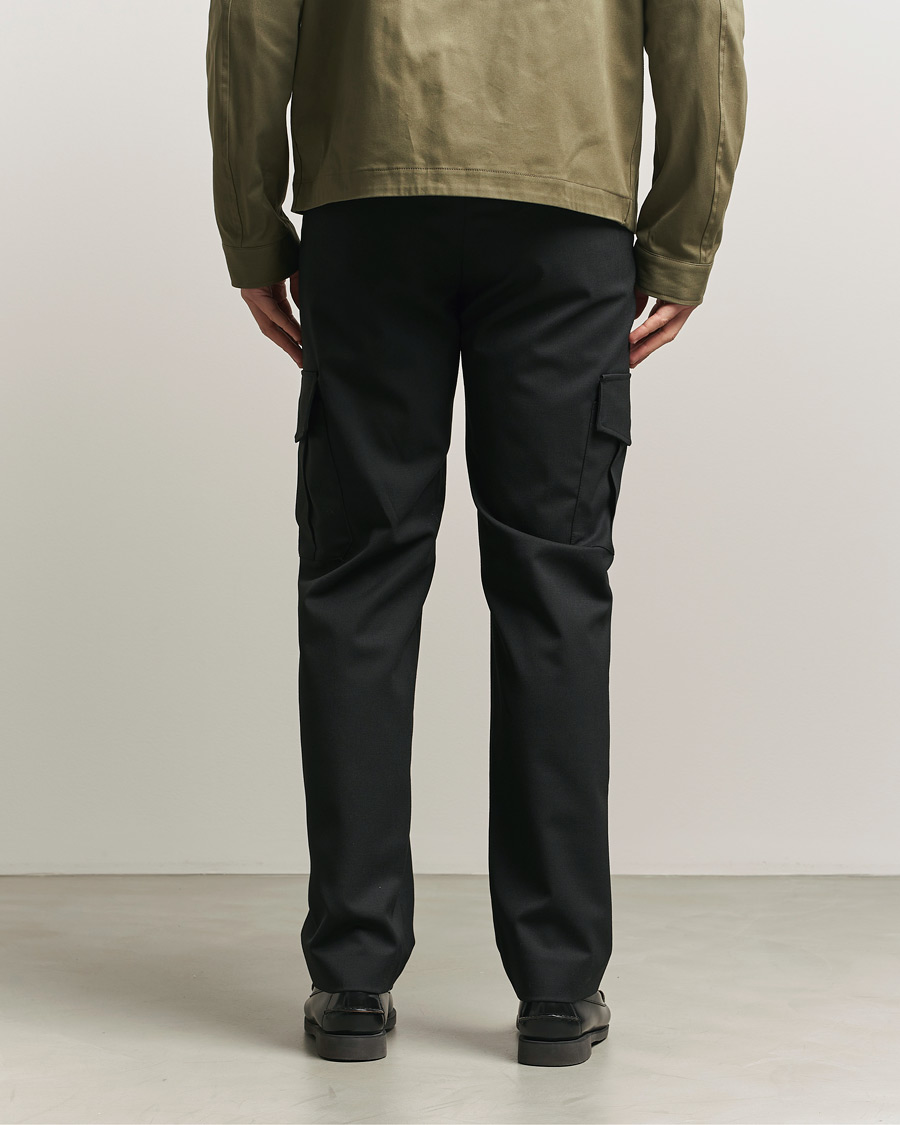 Uomini | Pantaloni | Tiger of Sweden | Mend Technical Cargo Trousers Black