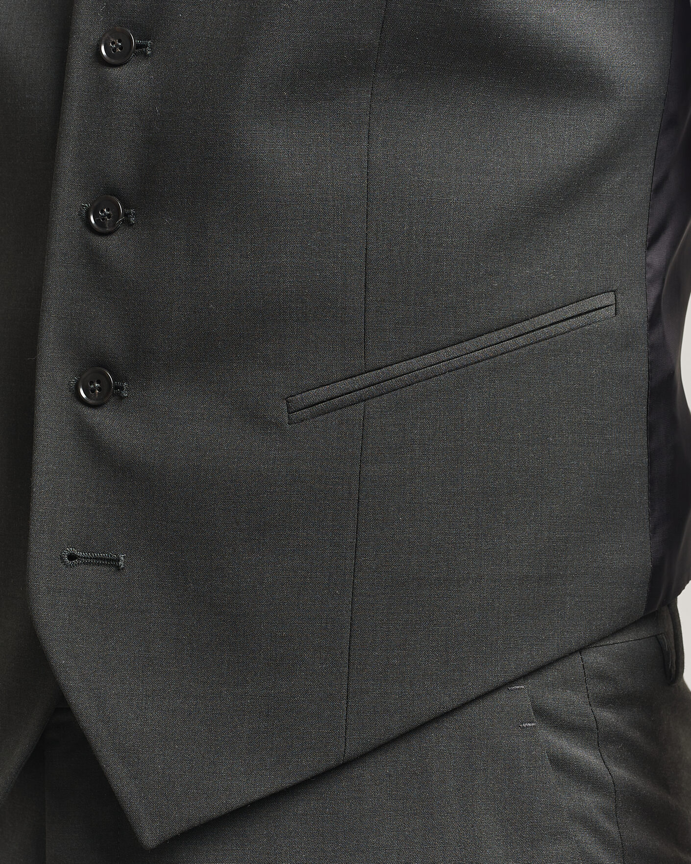 Uomini | Blazers | Tiger of Sweden | Wayde Wool Travel Waistcoat Olive Extreme