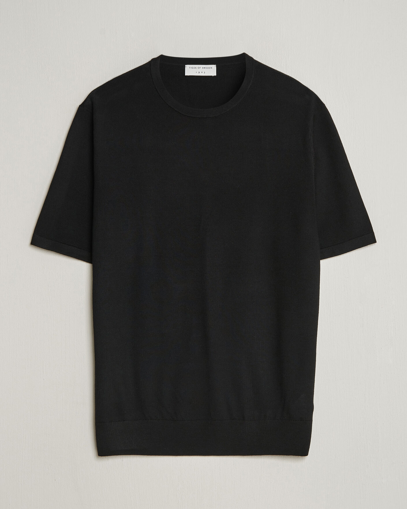 Uomini | T-shirt | Tiger of Sweden | Connor Knitted Crew Neck T-Shirt Black