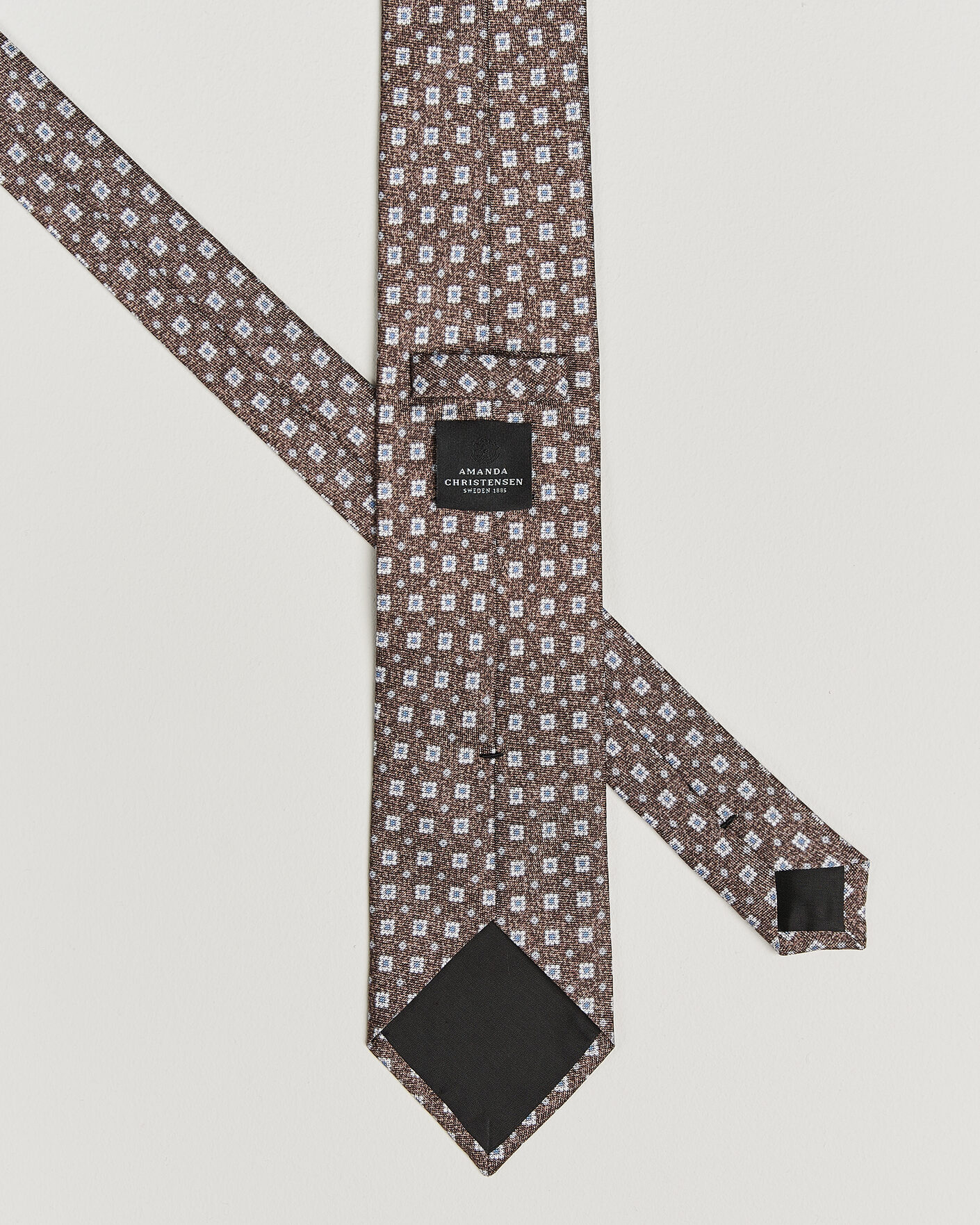 Uomini | Cravatte | Amanda Christensen | Silk Oxford 8cm Flower Tie Brown