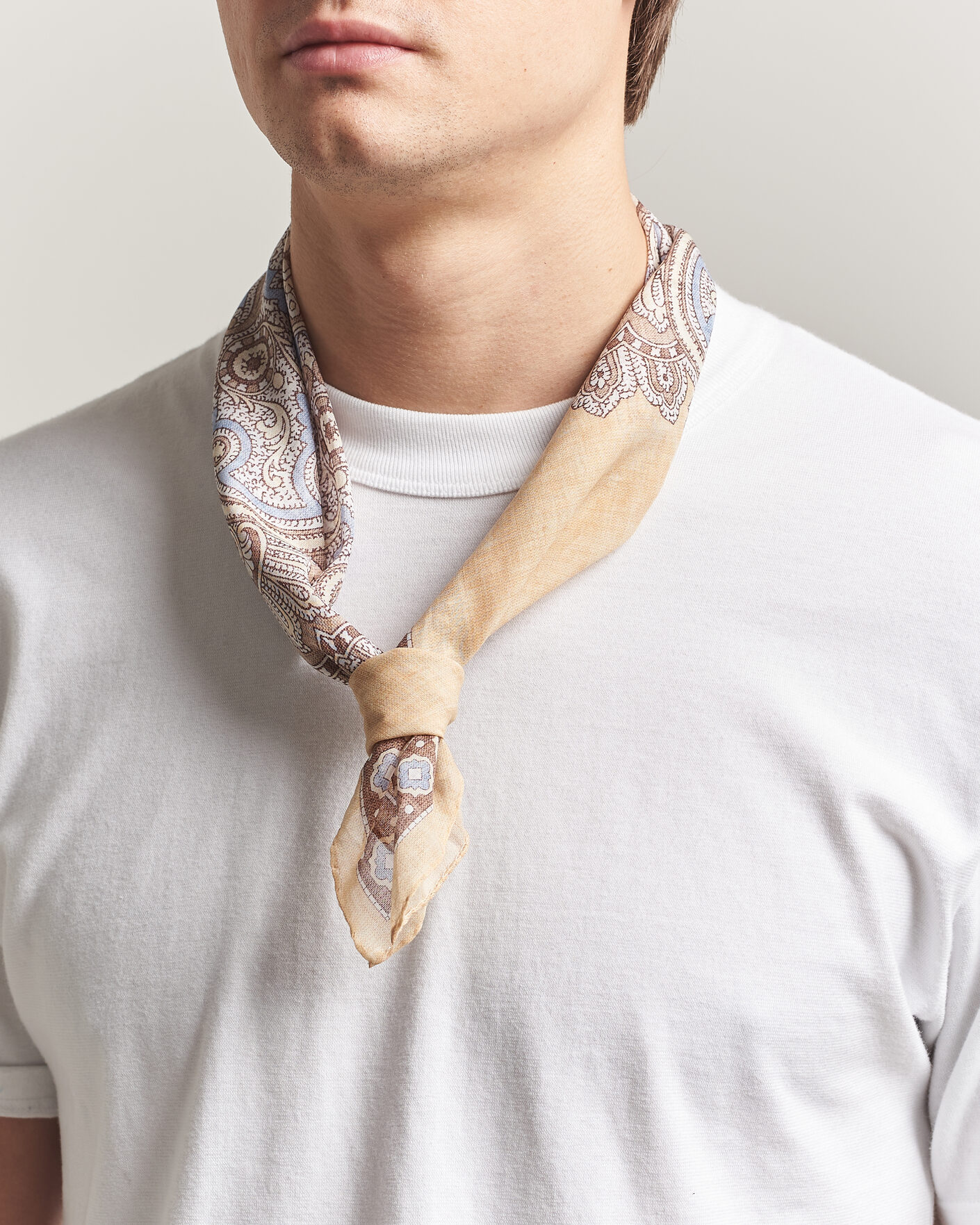 Uomini | Sciarpe | Amanda Christensen | Cotton Voilé Large Paisley Bandana Yellow