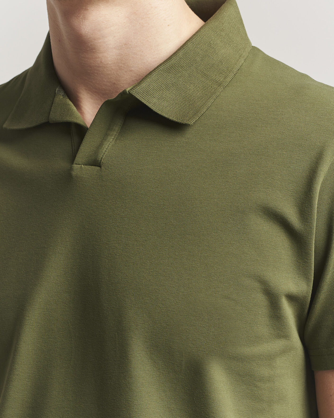 Uomini | Polo | Filippa K | Soft Lycra Polo T-Shirt Laurel Green