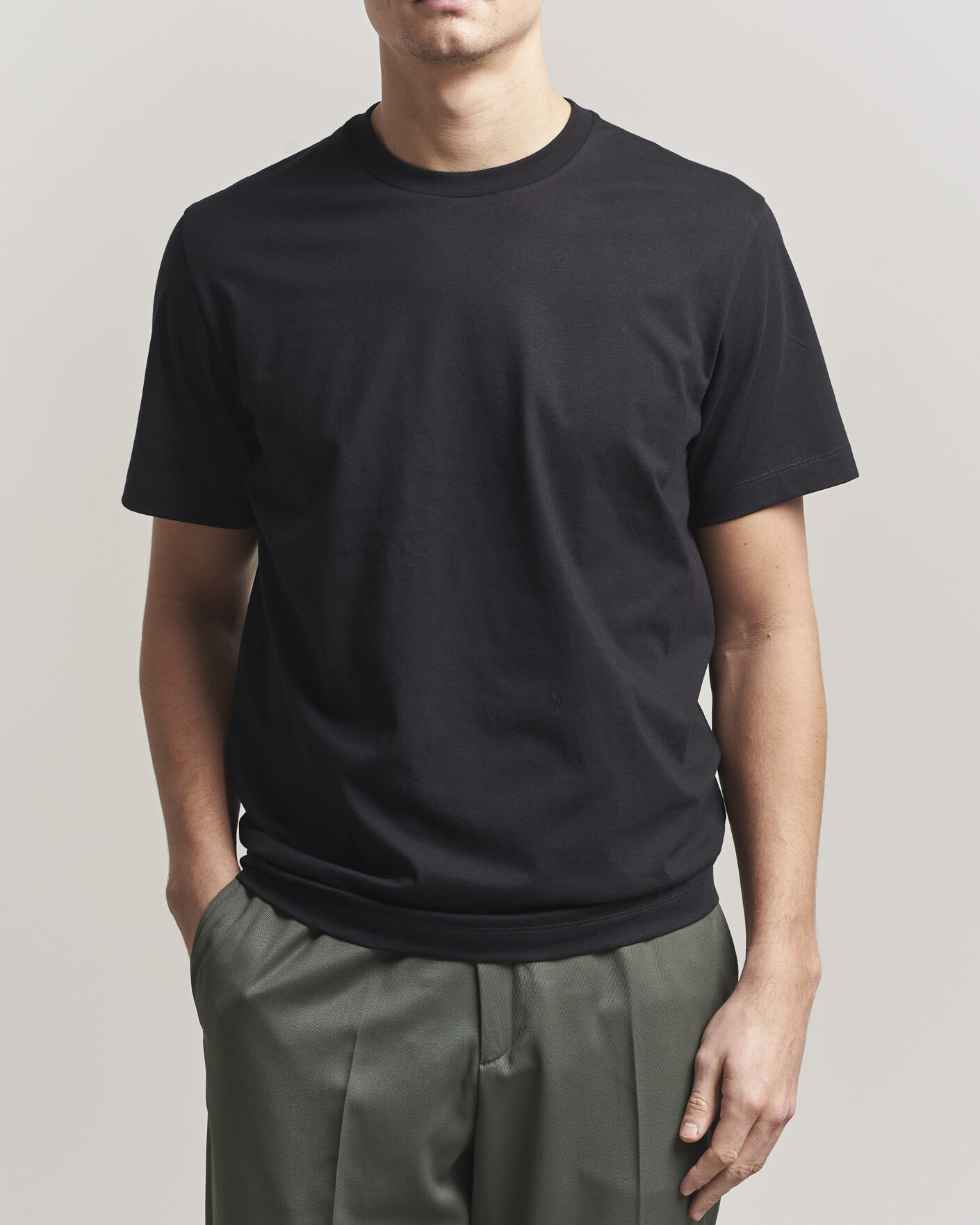 Uomini | T-shirt | Filippa K | Filip Crew Neck T-Shirt Black