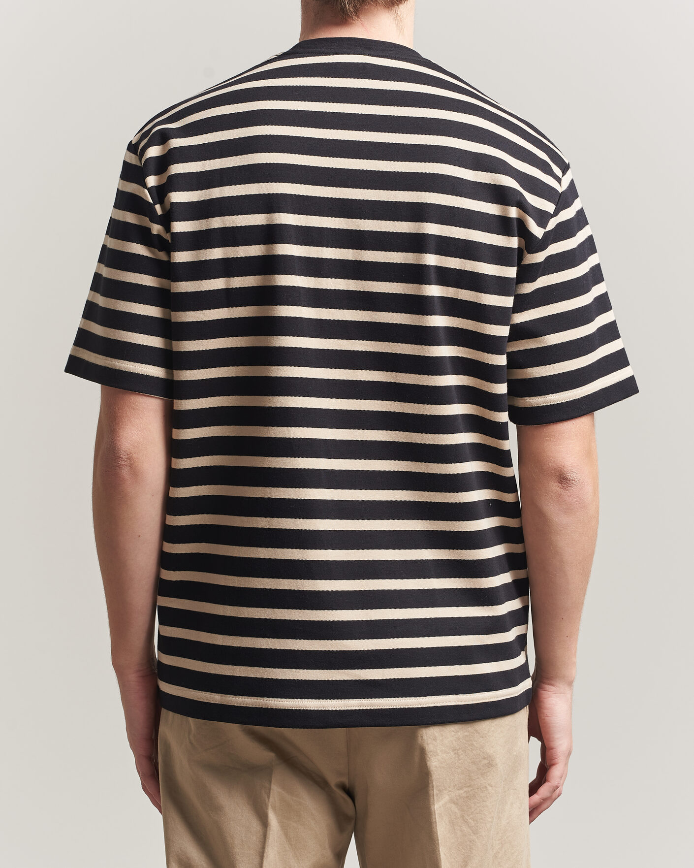 Uomini | T-shirt | Filippa K | Striped Crew Neck T-Shirt Black/Pearl