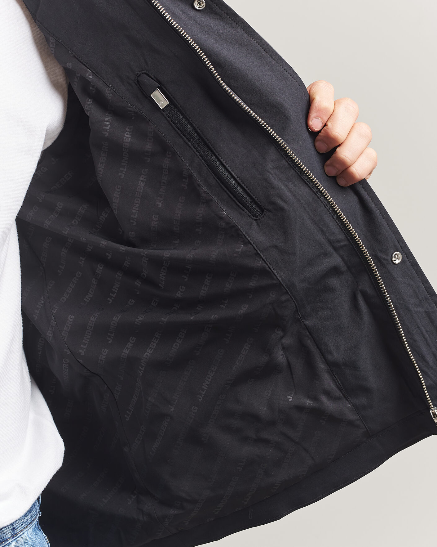 Uomini | Giacche | J.Lindeberg | Bailey Recyceled Poly Jacket Black