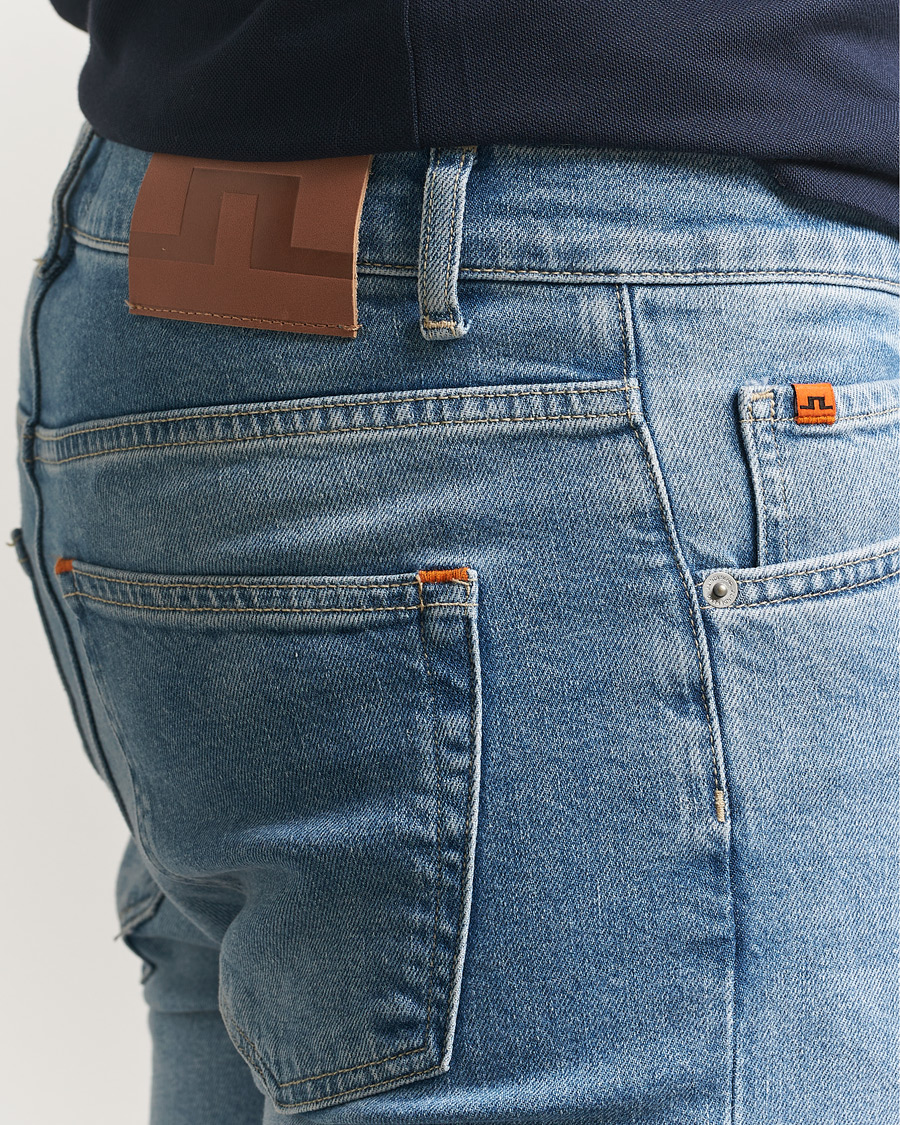Uomini | Jeans | J.Lindeberg | Jax Light Wash Slim Jeans Light Blue