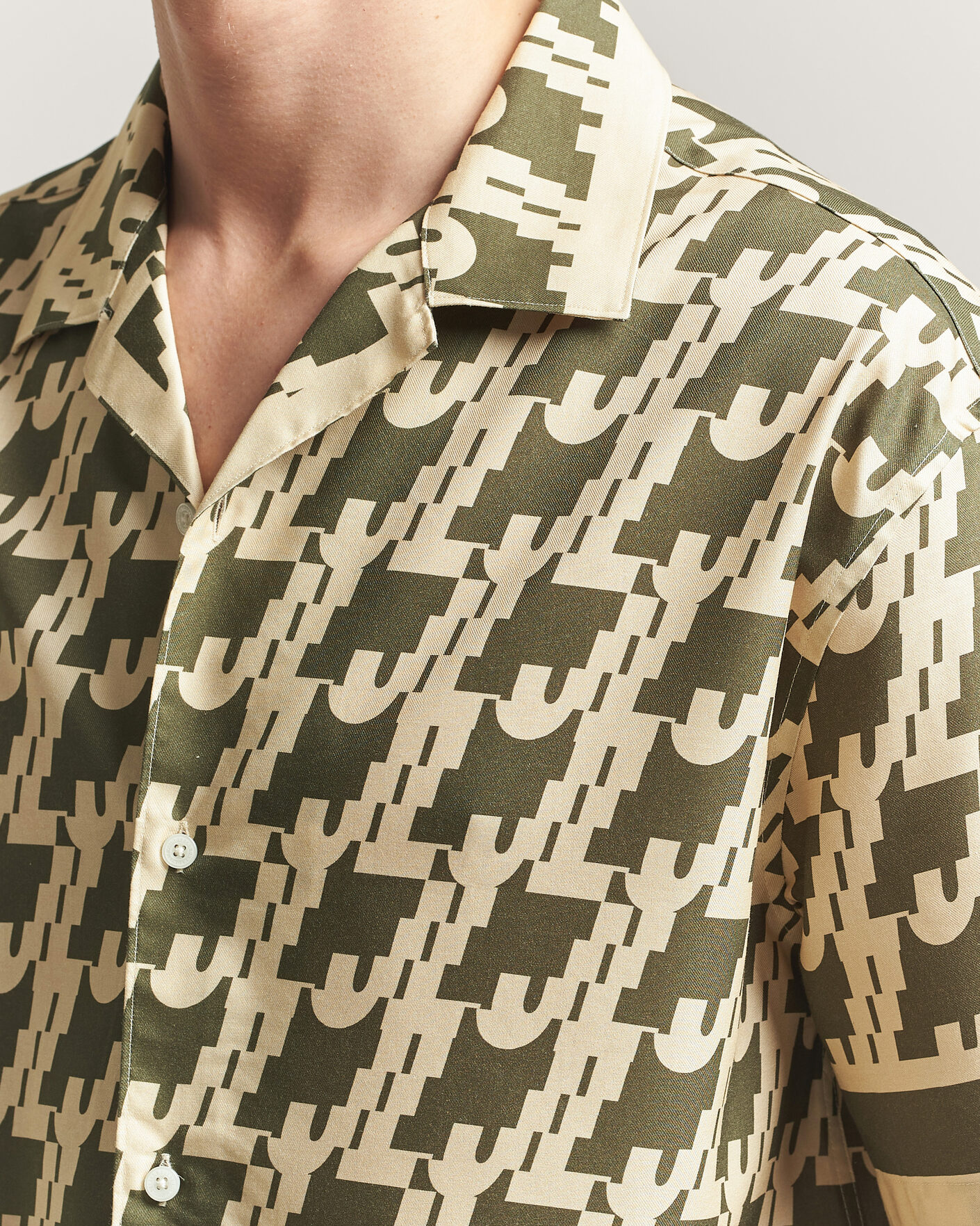 Uomini | Camicie | J.Lindeberg | Ellis Border Resort Shirt Glitch Kalamata