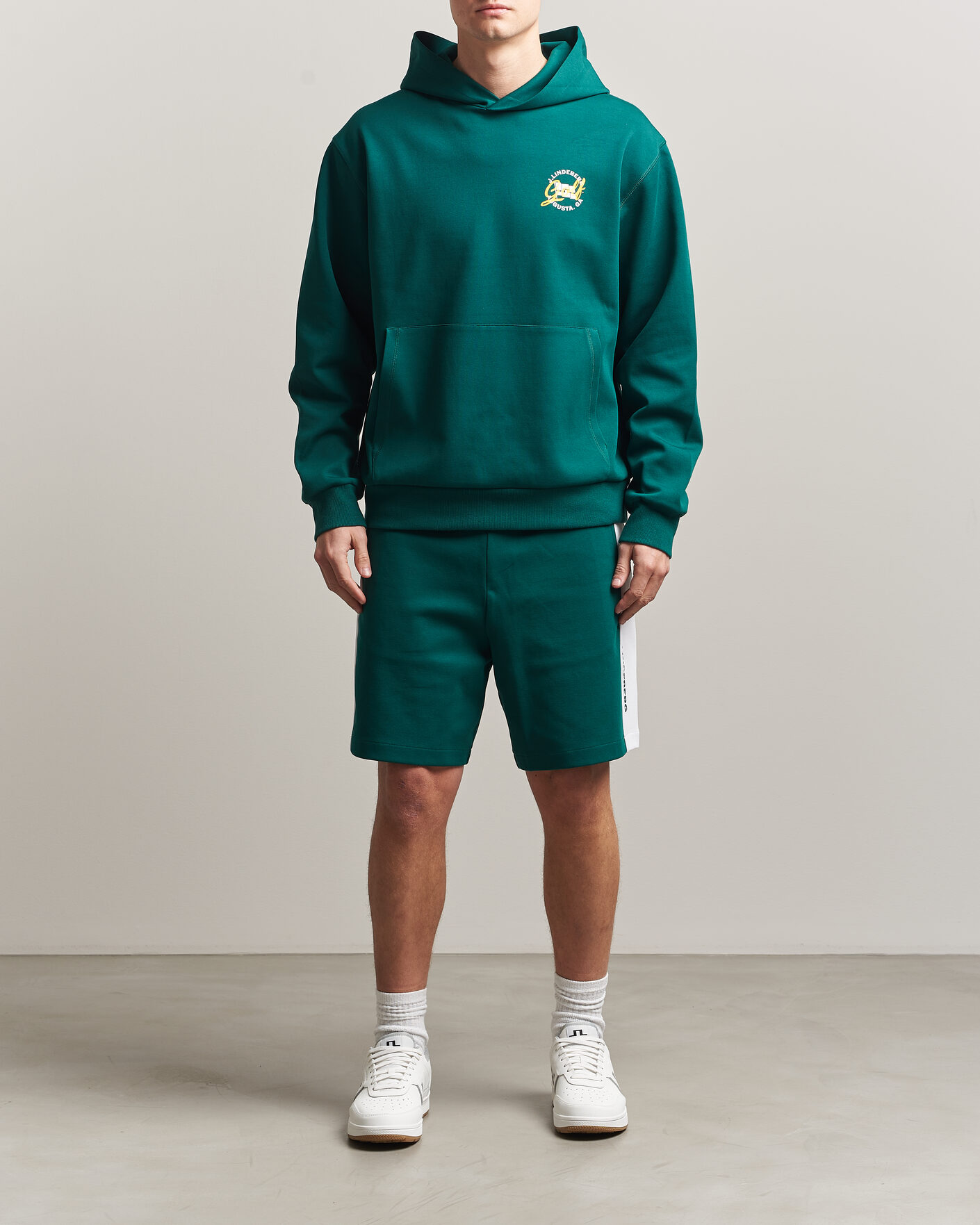 Uomini | Pantaloncini | J.Lindeberg | Gusta Tour Sweatshorts Forest Biome