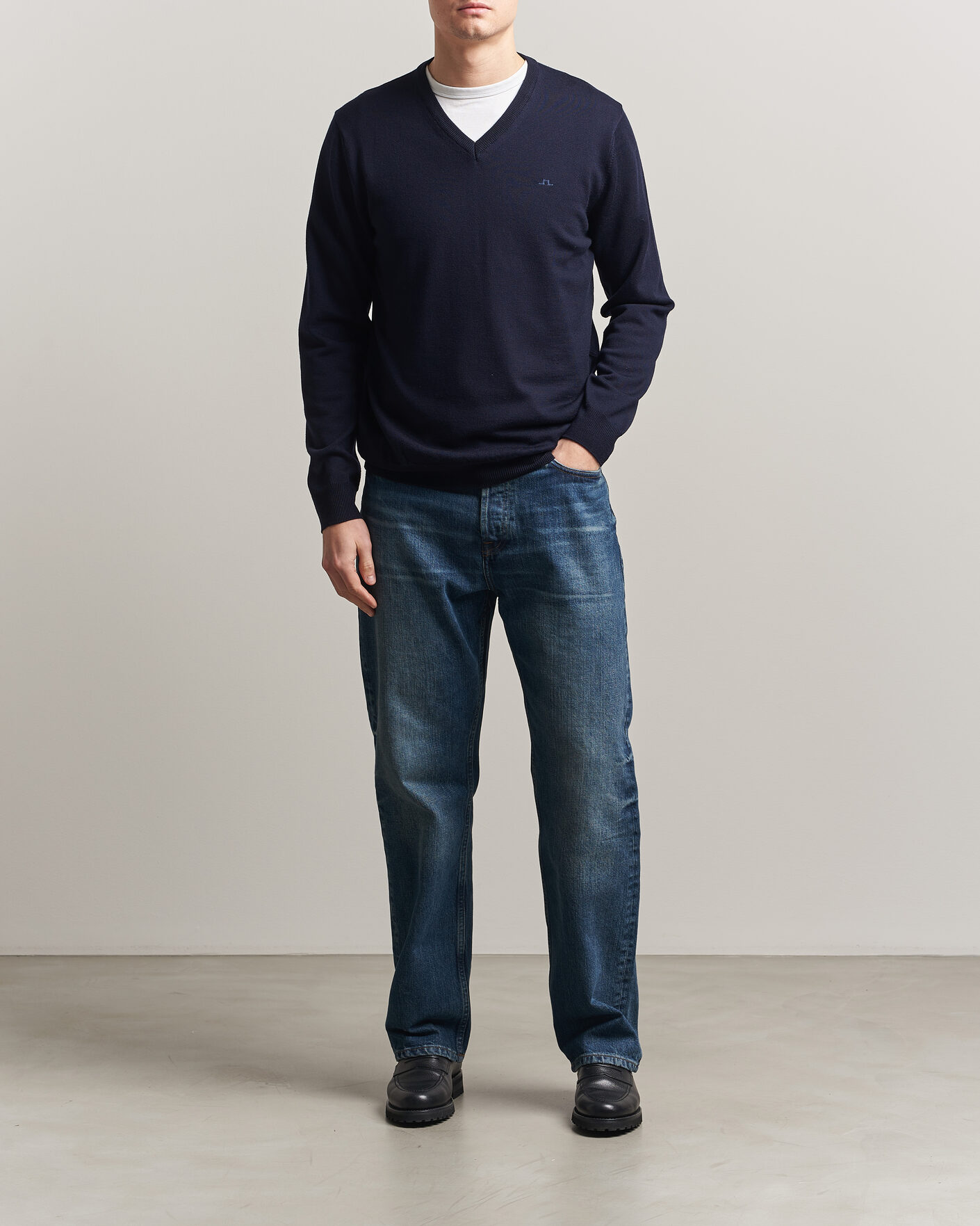 Uomini | Maglieria | J.Lindeberg | Lymann Merino V-Neck Pullover JL Navy