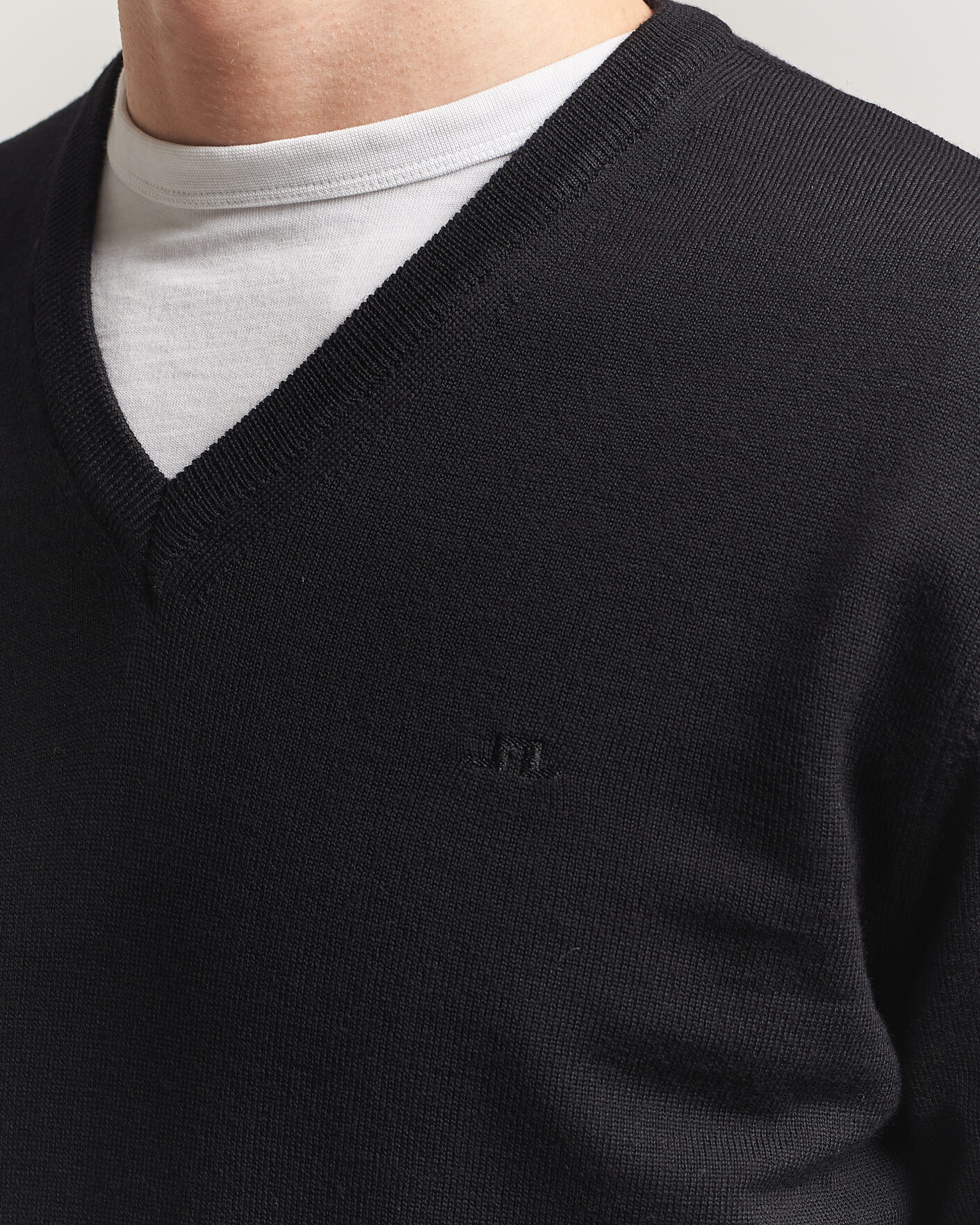 Uomini | Maglieria | J.Lindeberg | Lymann Merino V-Neck Pullover Black