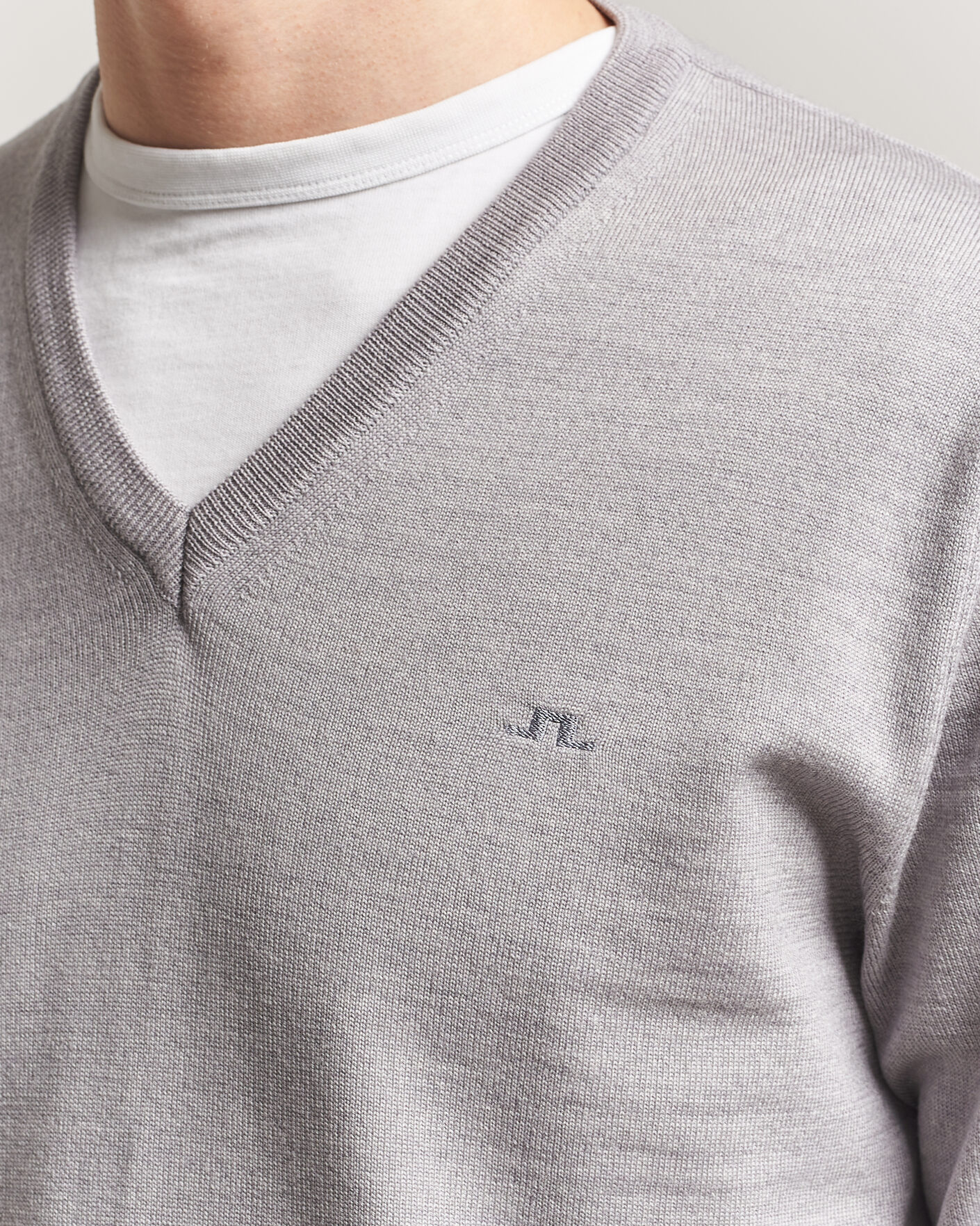 Uomini | Maglieria | J.Lindeberg | Lymann Merino V-Neck Pullover Light Grey Melange
