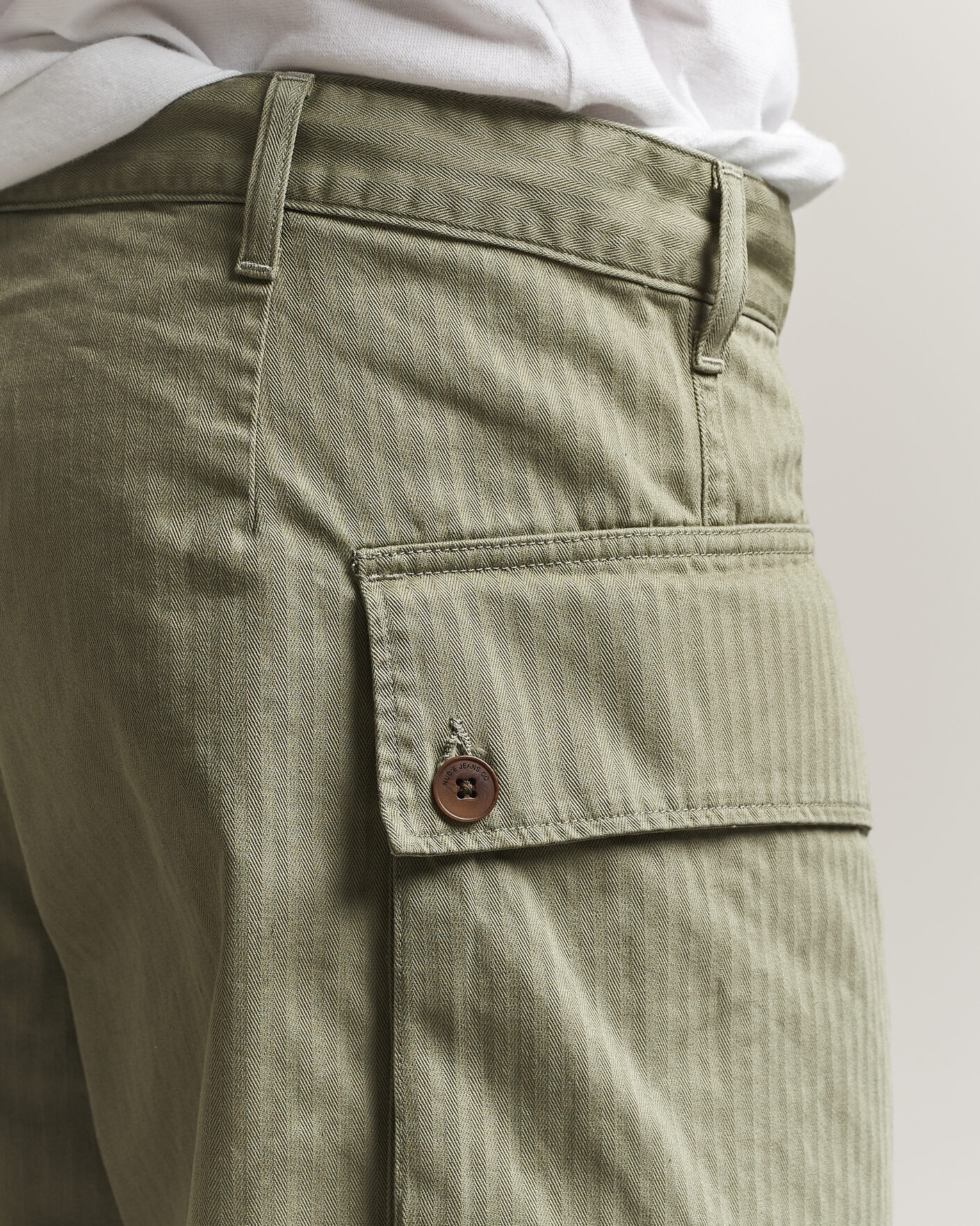 Uomini | Pantaloni | Nudie Jeans | Loud Larry Pants Pale Green