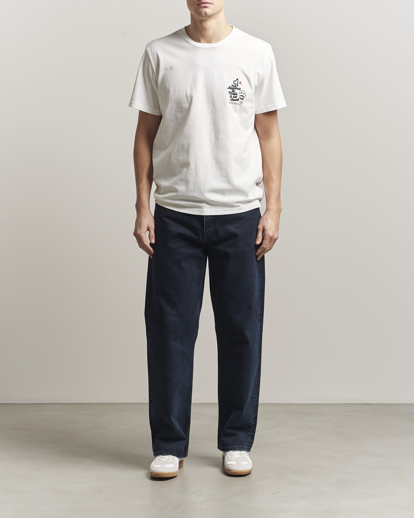 Uomini | T-shirt | Nudie Jeans | Roy Printed T-Shirt Chalk White