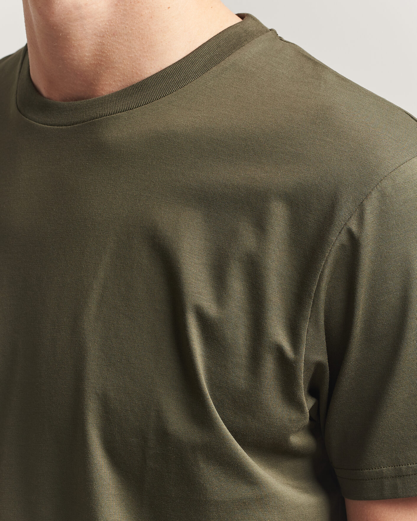 Uomini | T-shirt | Sunspel | Riviera Midweight T-Shirt Deep Olive