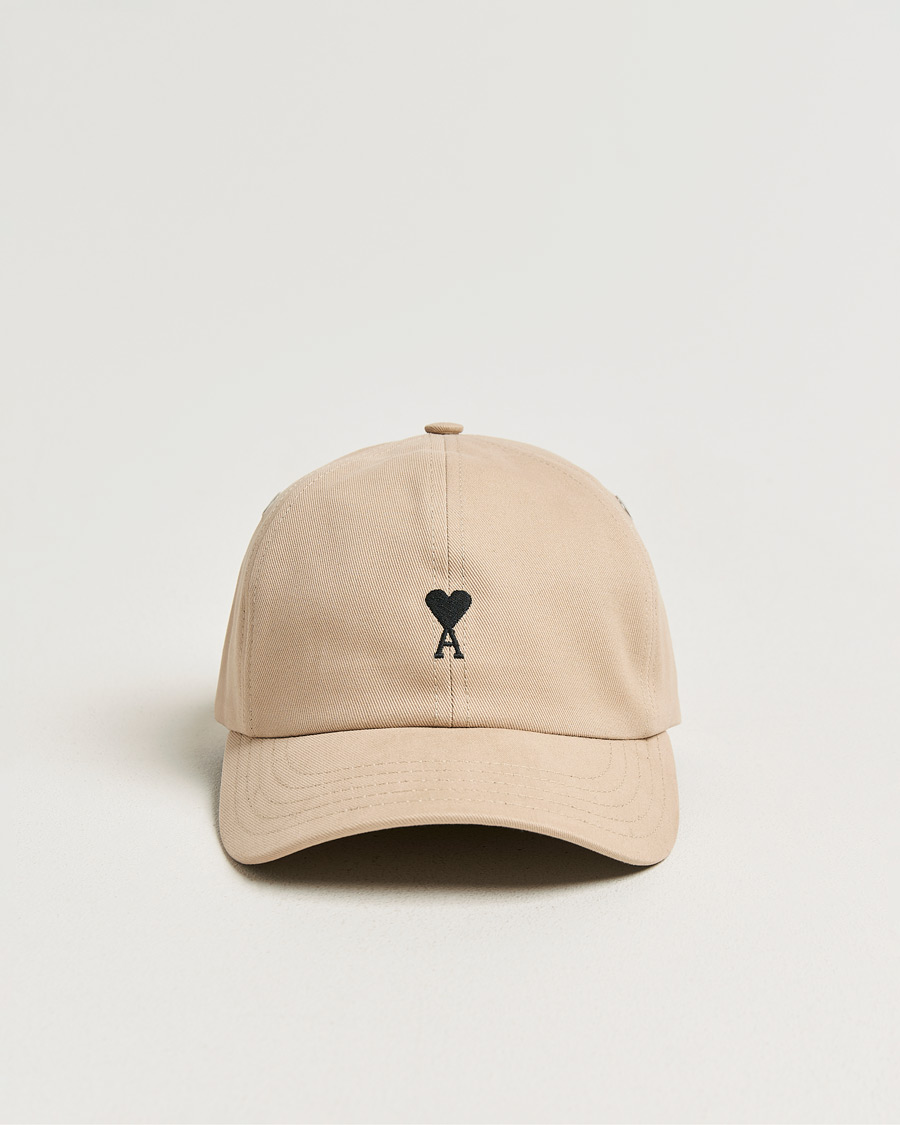 Uomini | Cappelli & Berretti | AMI | Black Heart Logo Cap Beige Taupe
