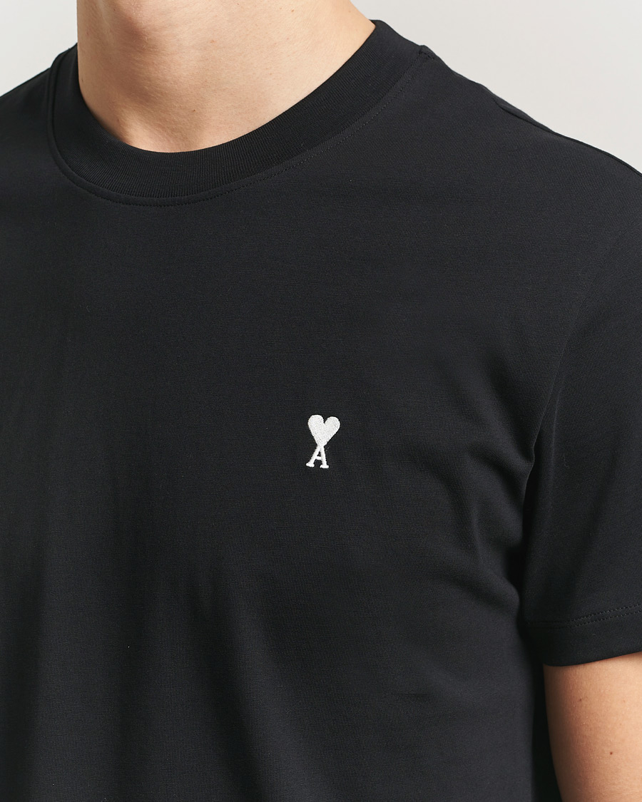 Uomini | T-shirt | AMI | Contrast Heart Logo T-Shirt Black