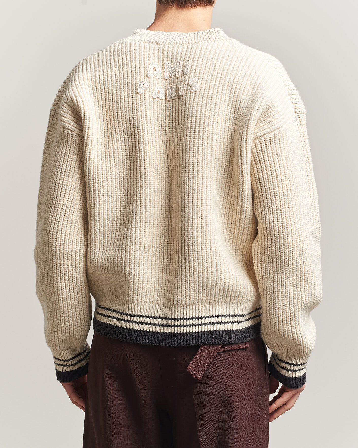 Uomini | Maglieria | AMI | Wool/Cotton Ribbed V-Neck Creme