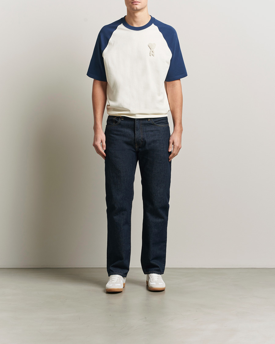 Uomini | T-shirt | AMI | Knitted Heart Logo T-Shirt Creme/Navy