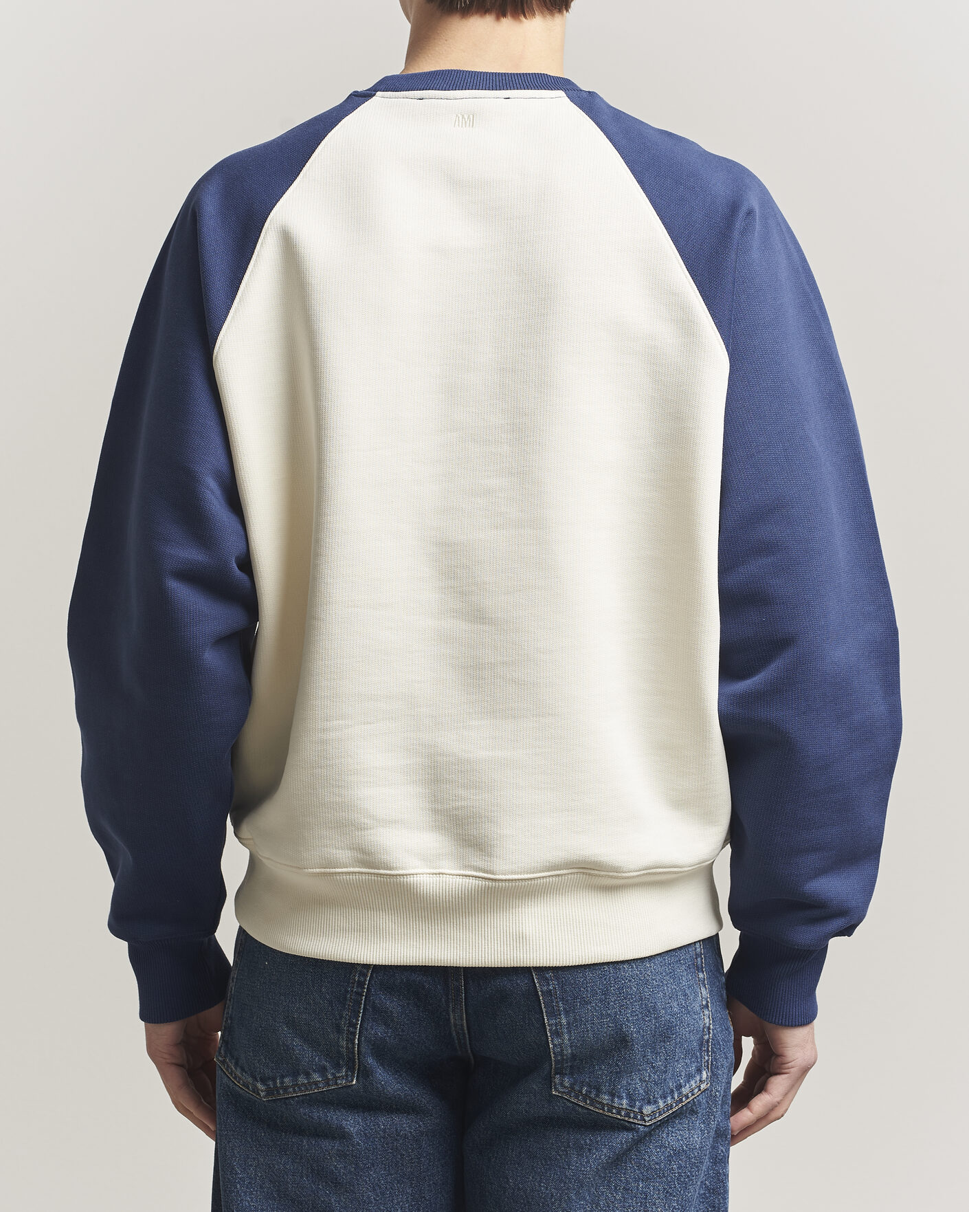 Uomini | Maglieria | AMI | Knitted Heart Logo Sweatshirt Creme/Navy