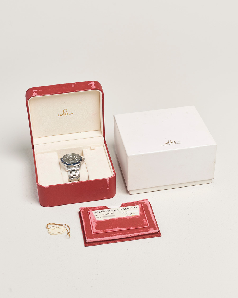 Uomini | Pre-Owned & Vintage Watches | Omega Pre-Owned | Seamaster 300M  