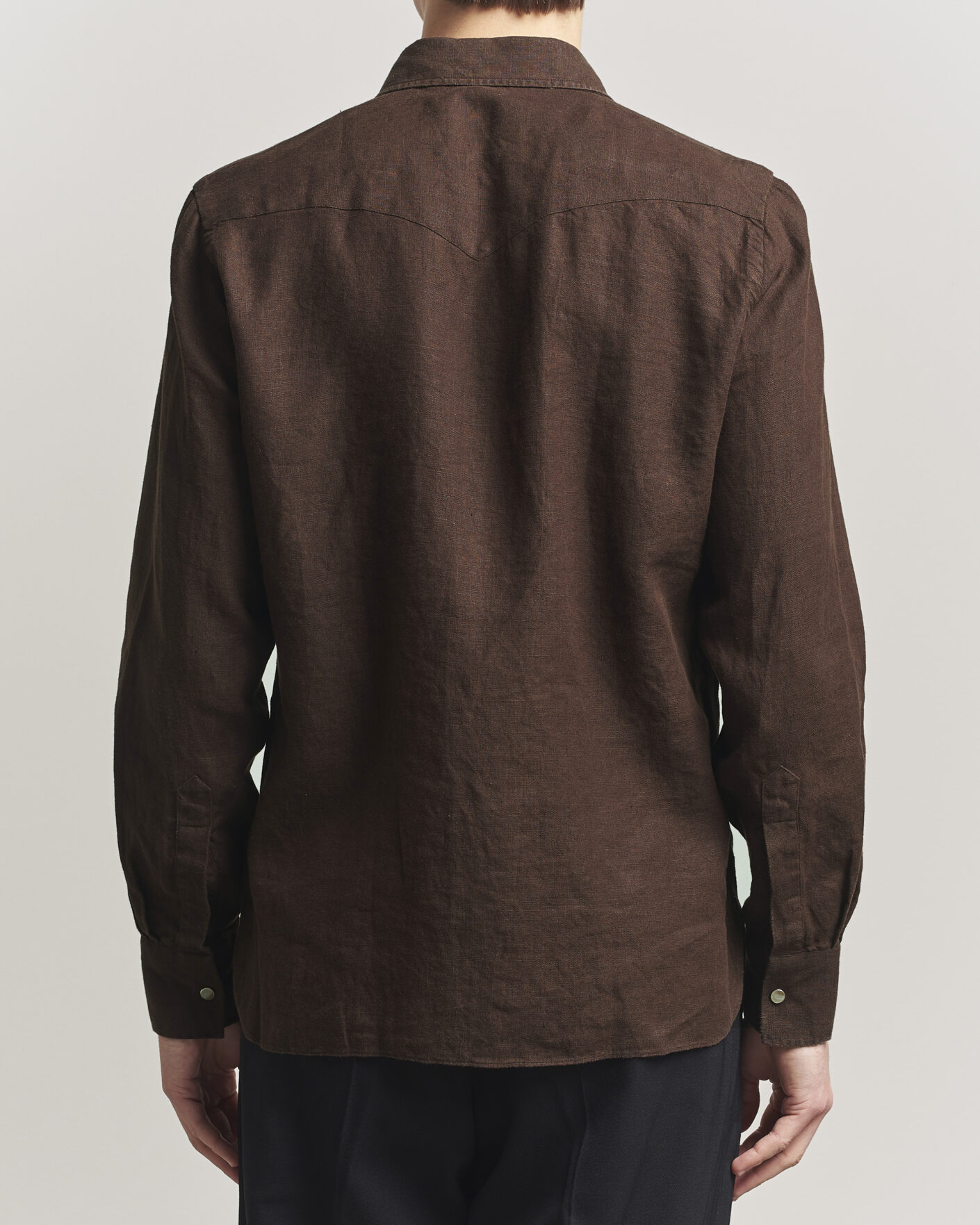 Uomini | Camicie | 100Hands | Two Pocket Western Linen Shirt Chocolate