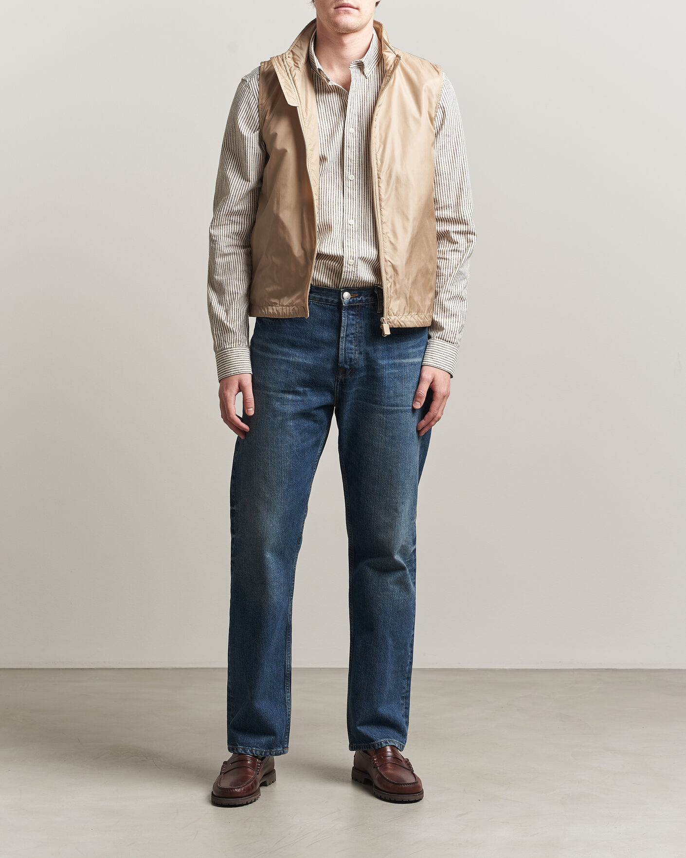 Uomini | Gilet | Aspesi | Vernes Nylon Gilet Beige