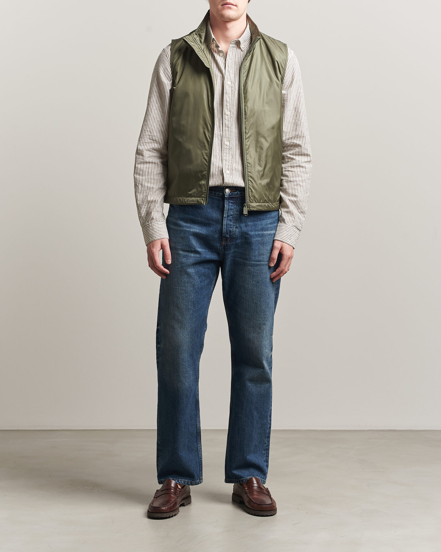 Uomini | Gilet | Aspesi | Vernes Nylon Gilet Olive