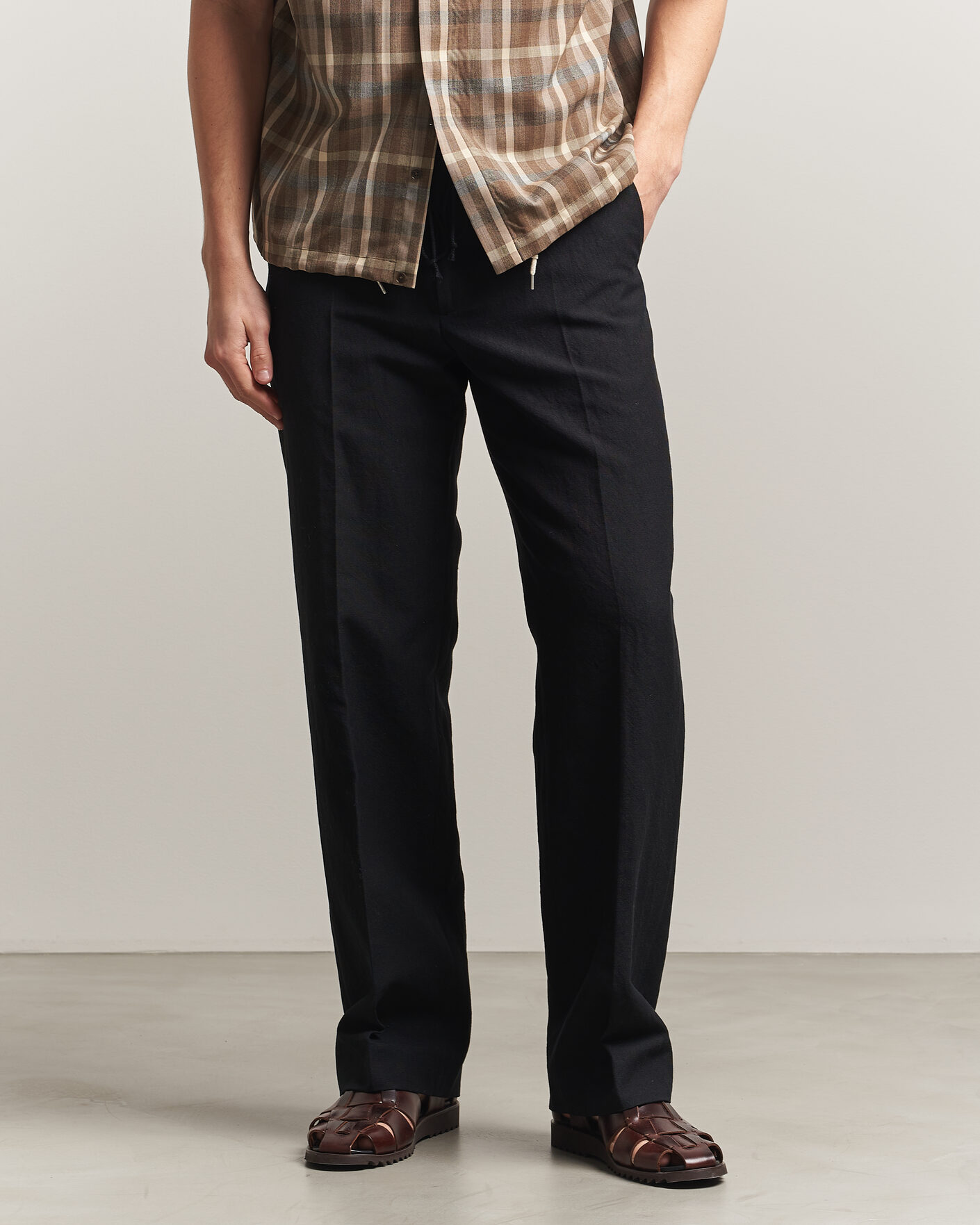 Uomini | Pantaloni | Auralee | Wool/Linen Ox Drawstring Pants Black