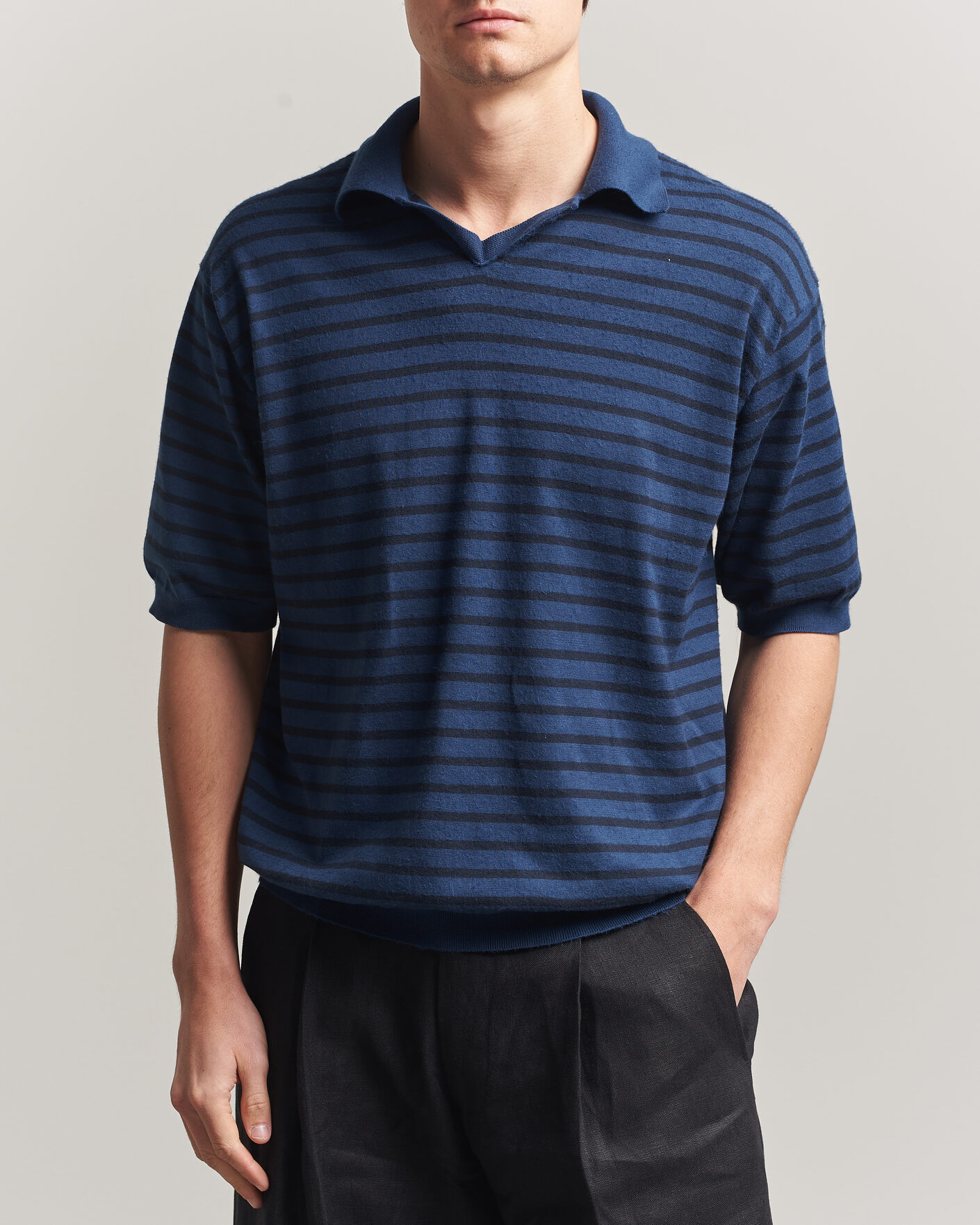 Uomini | Polo | Auralee | Cotton Knit Skipper Polo Navy Stripe