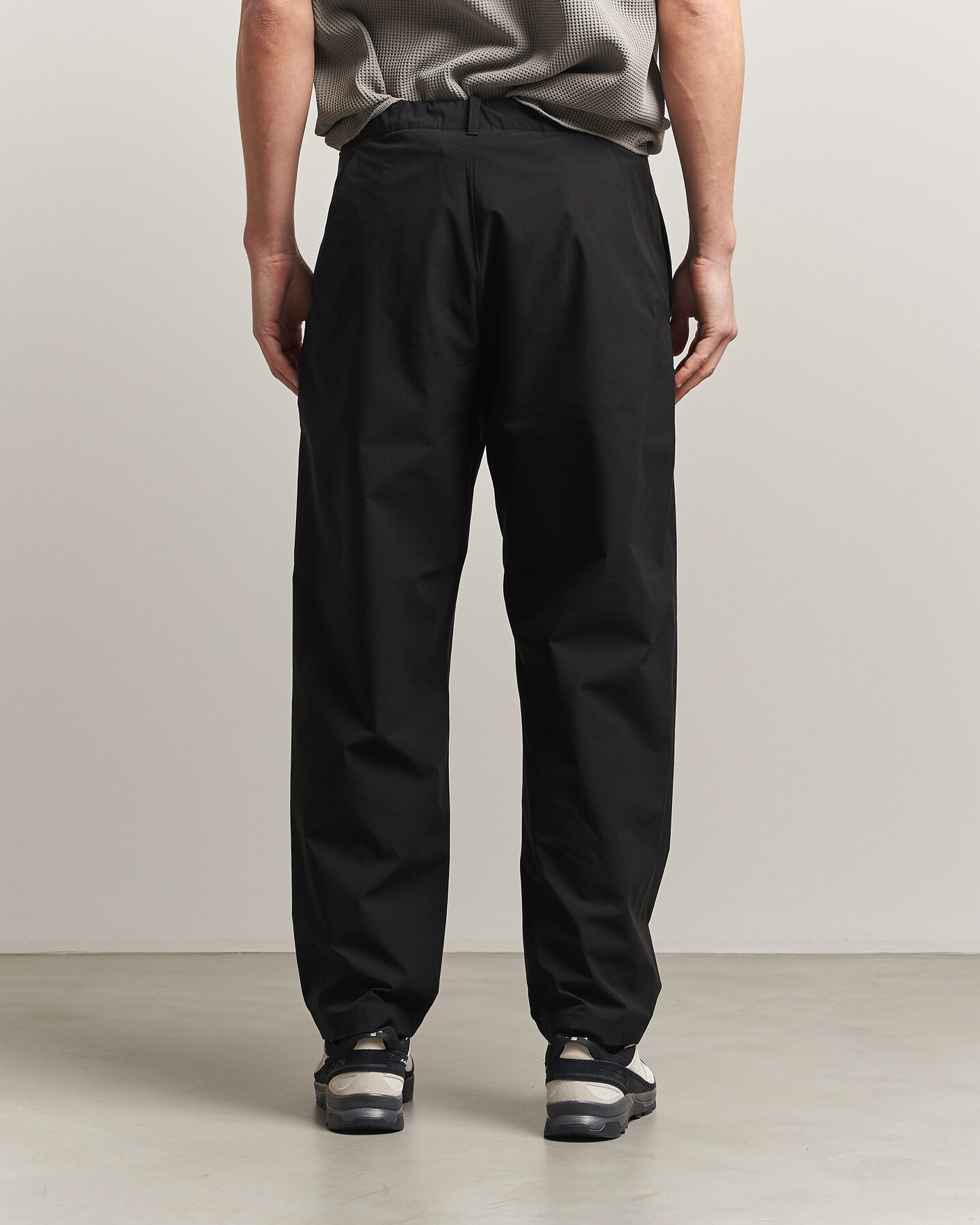 Uomini | Pantaloni | Goldwin | Tapered Light Pants Black