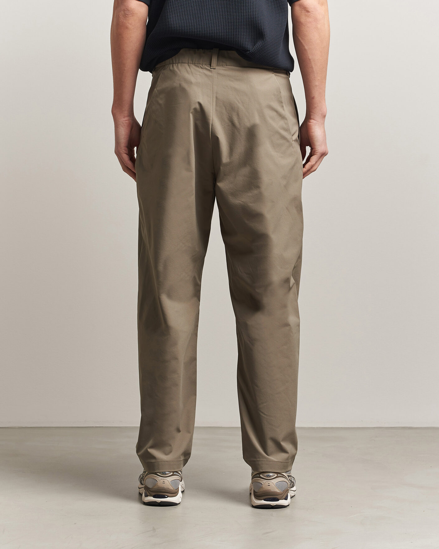 Uomini | Pantaloni | Goldwin | Tapered Light Pants Sand
