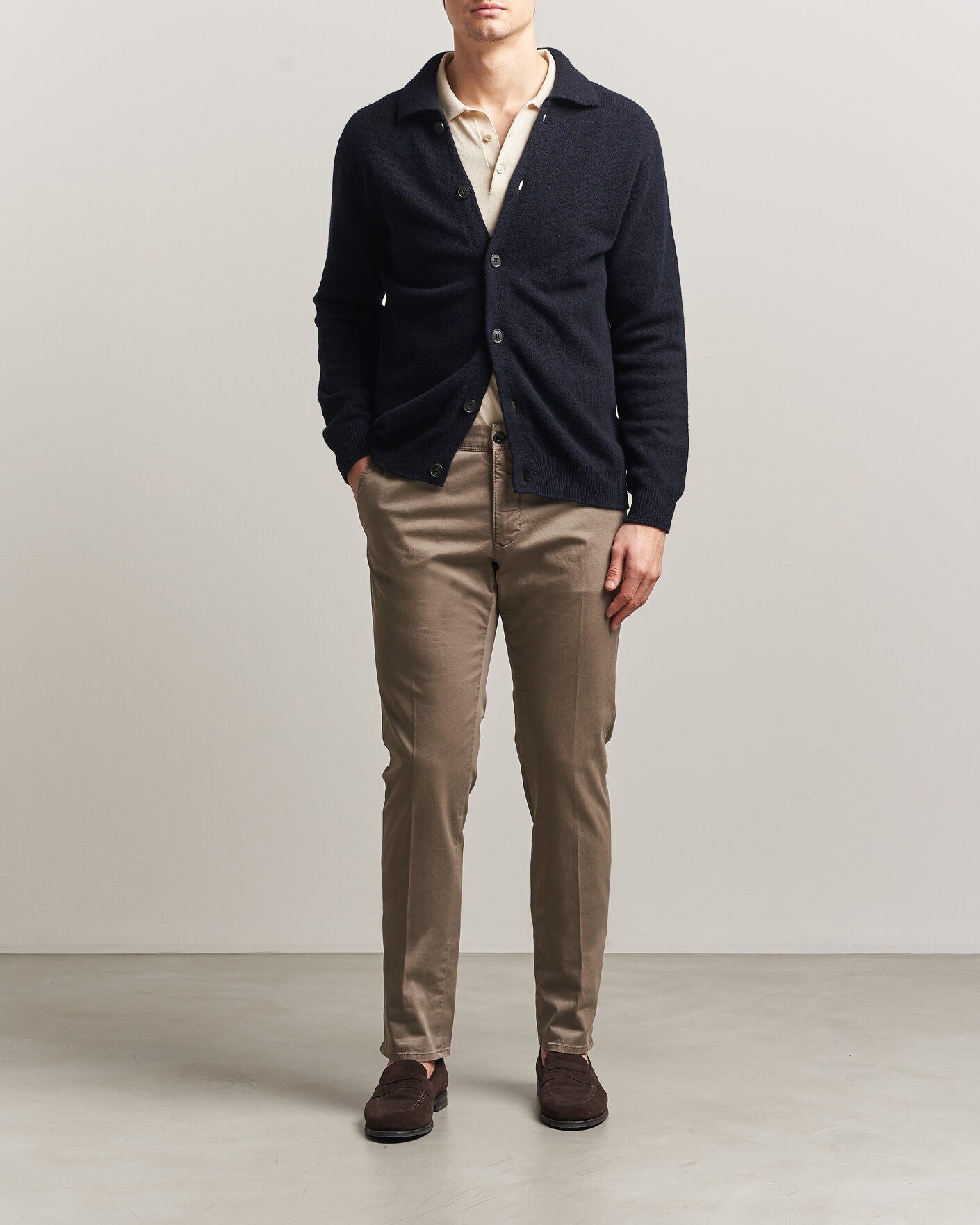 Uomini | Pantaloni | Incotex | Slim Fit Garment Dyed Slacks Taupe