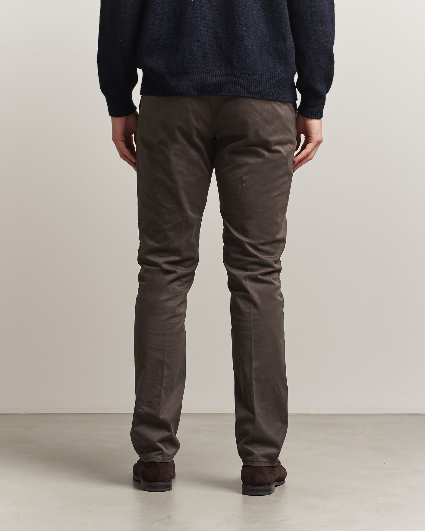 Uomini | Pantaloni | Incotex | Slim Fit Garment Dyed Slacks Dark Brown
