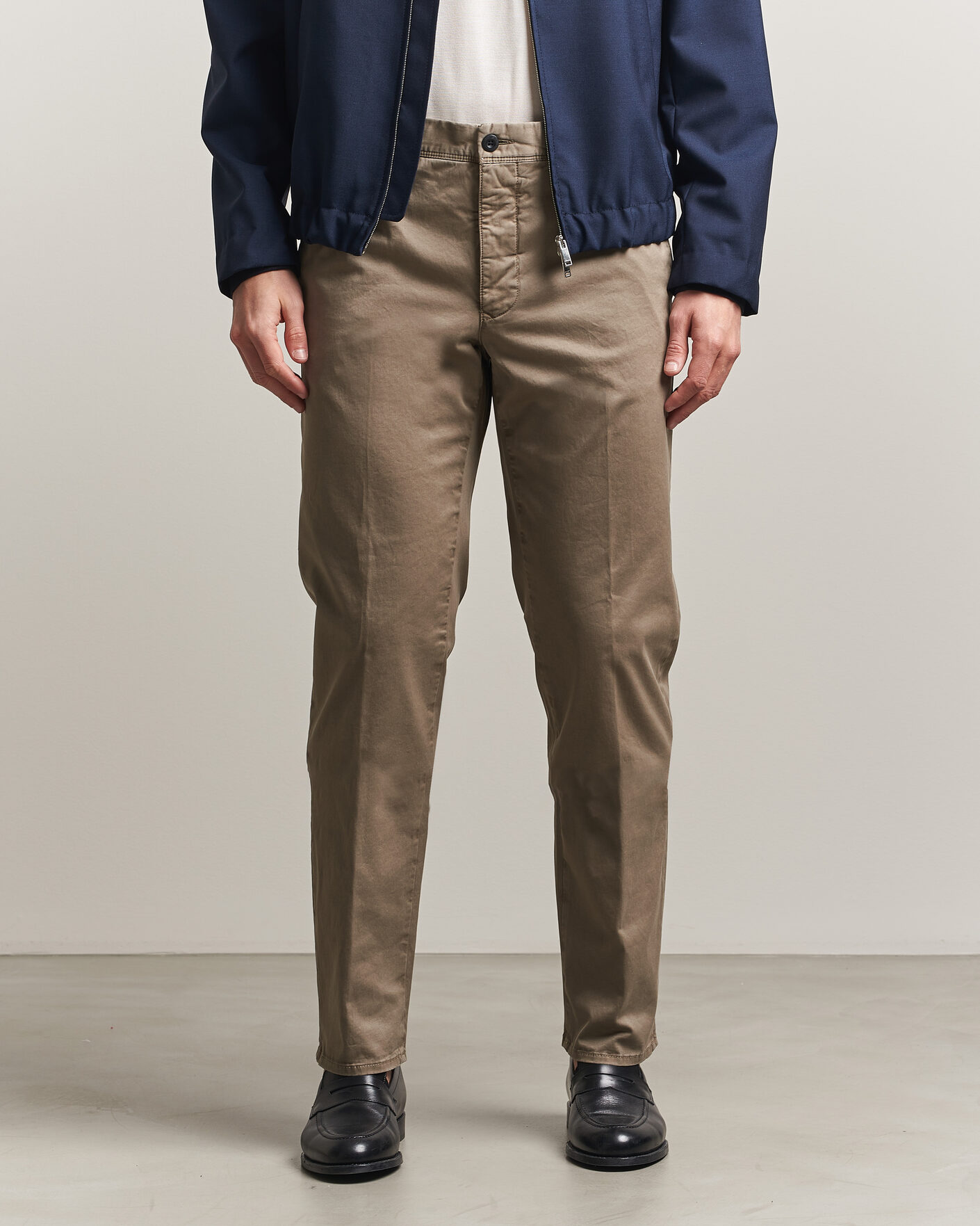 Uomini | Pantaloni | Incotex | Regular Fit Garment Dyed Slacks Brown