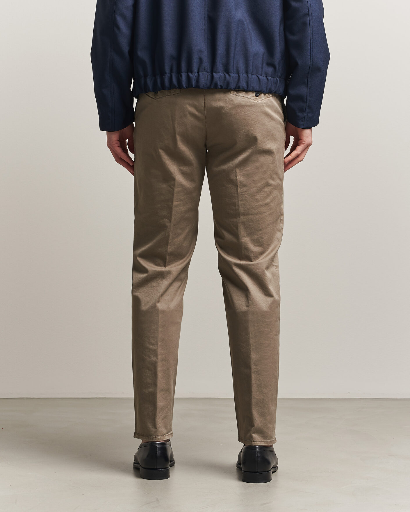 Uomini | Pantaloni | Incotex | Regular Fit Garment Dyed Slacks Brown