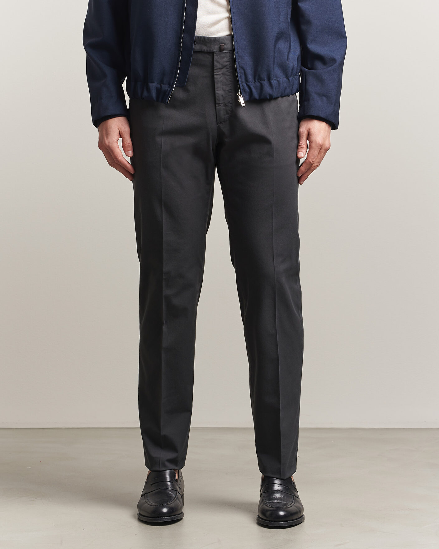 Uomini | Pantaloni | Incotex | Regular Fit Comfort Chinos Dark Grey