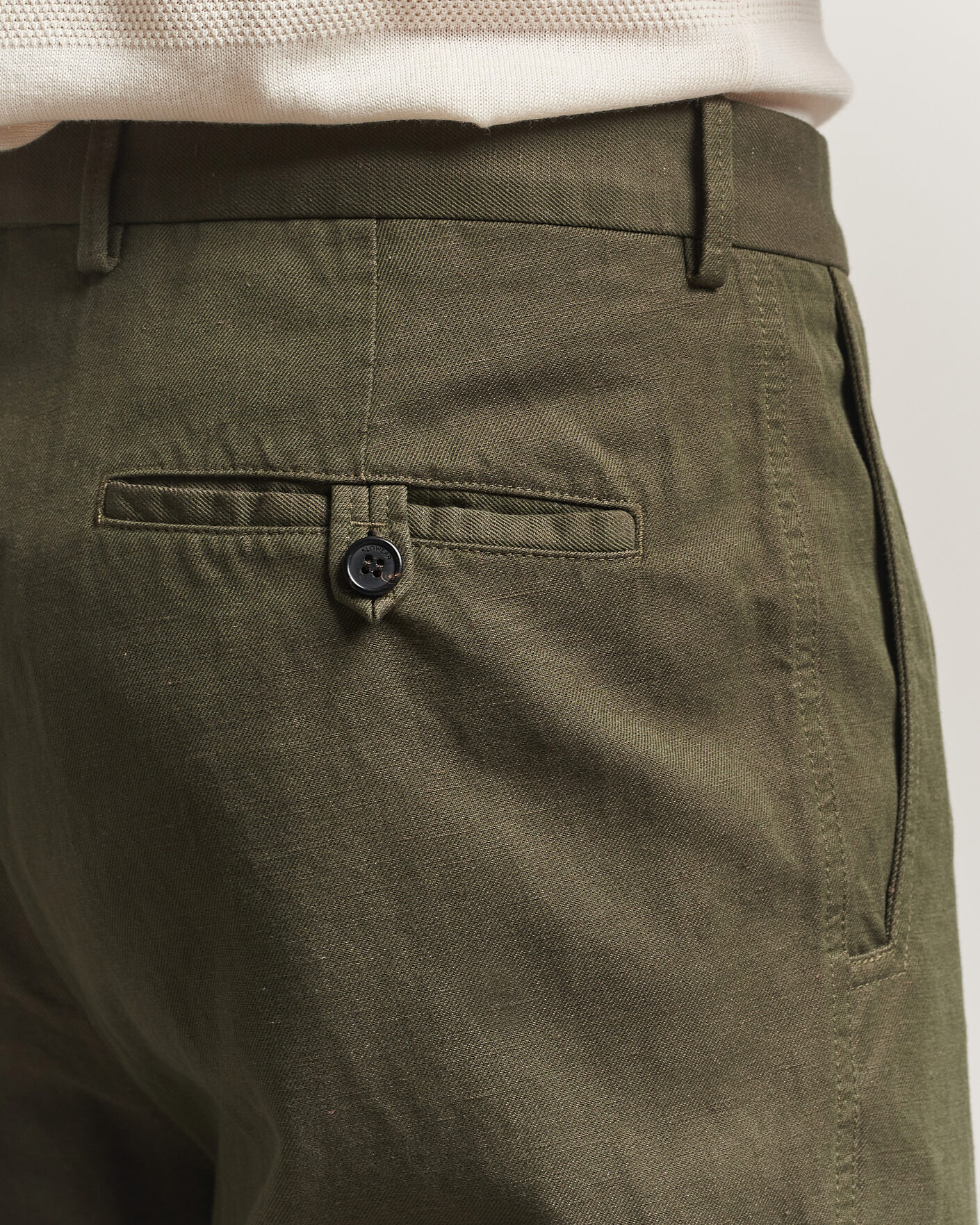 Uomini | Pantaloni | Incotex | Regular Fit Cotton/Linen Drill Trousers Military