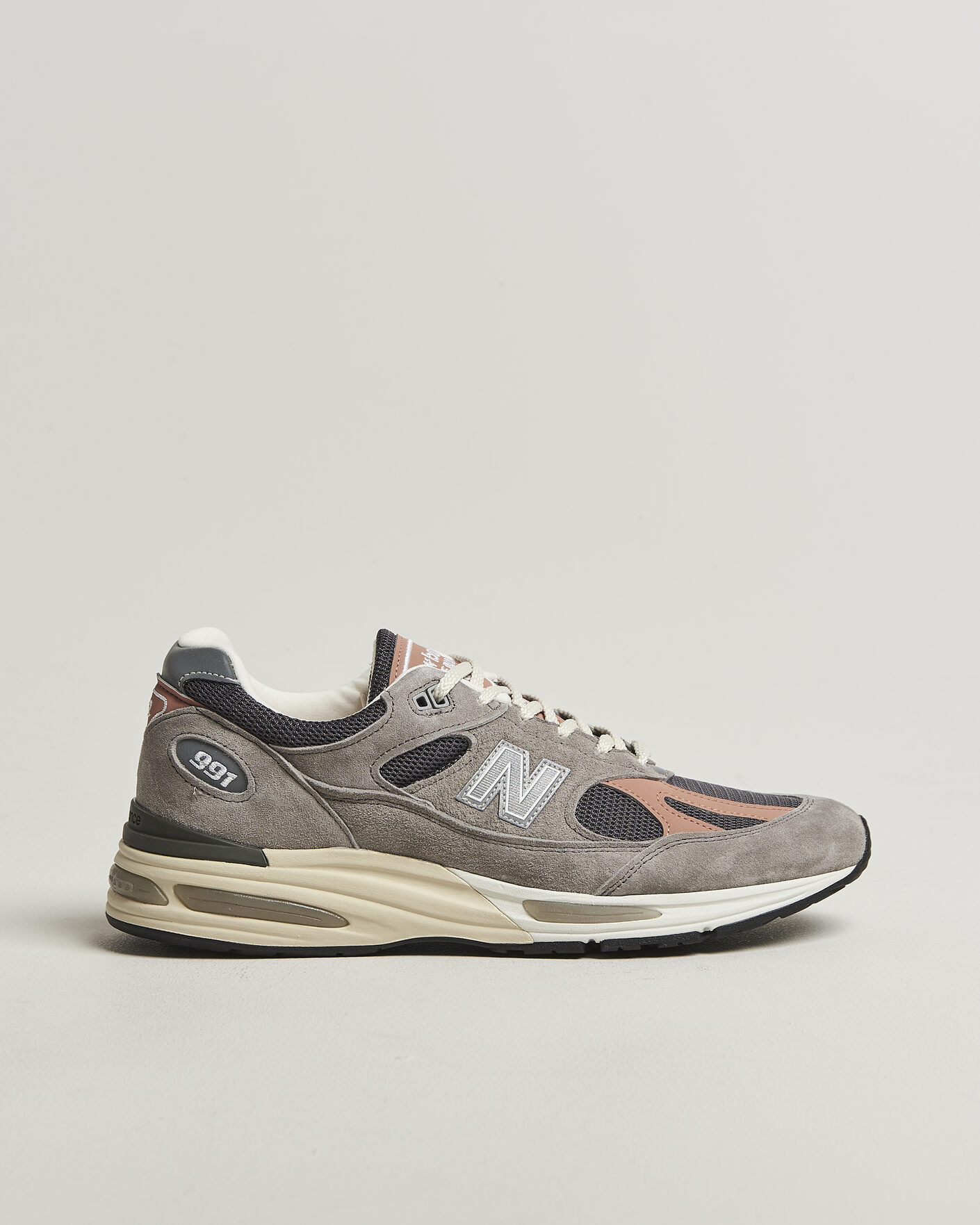 Uomini | Sneakers | New Balance Made In US & UK | New Balance Made in Made In UK 991v2 Elephant Skin